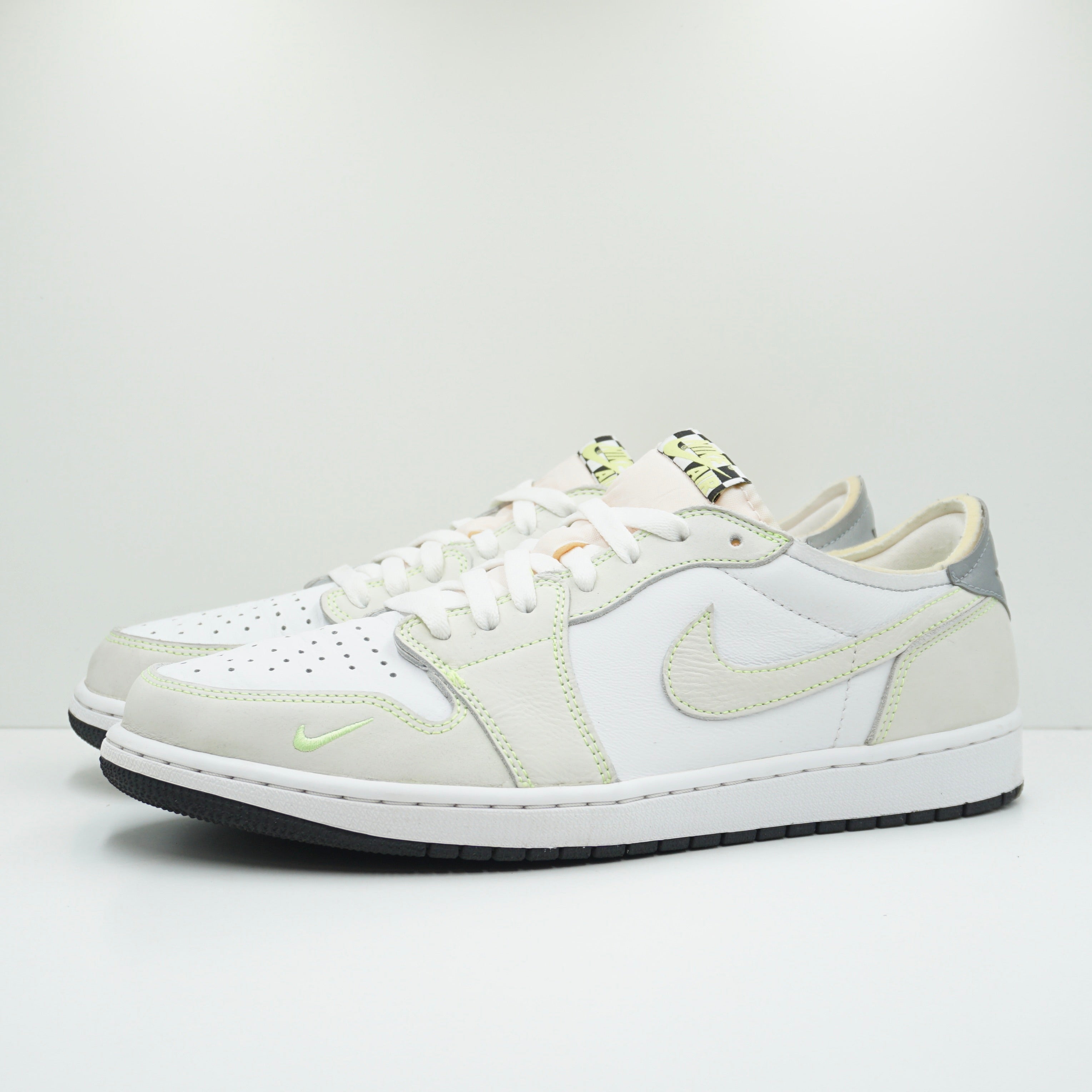 Jordan 1 Retro Low White Ghost Green Black