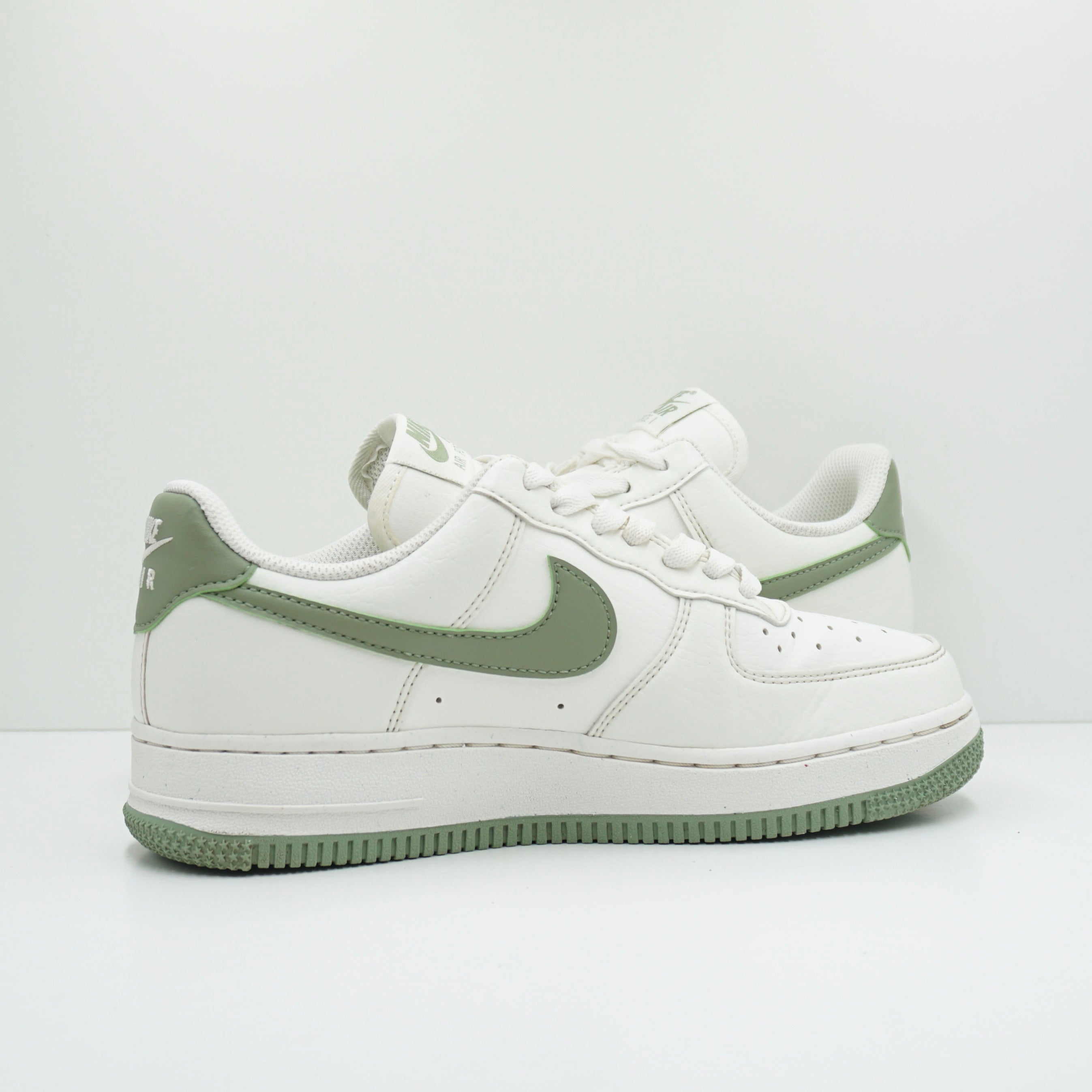 Nike Air Force 1 Low '07 SE Next Nature Oil Green (W)