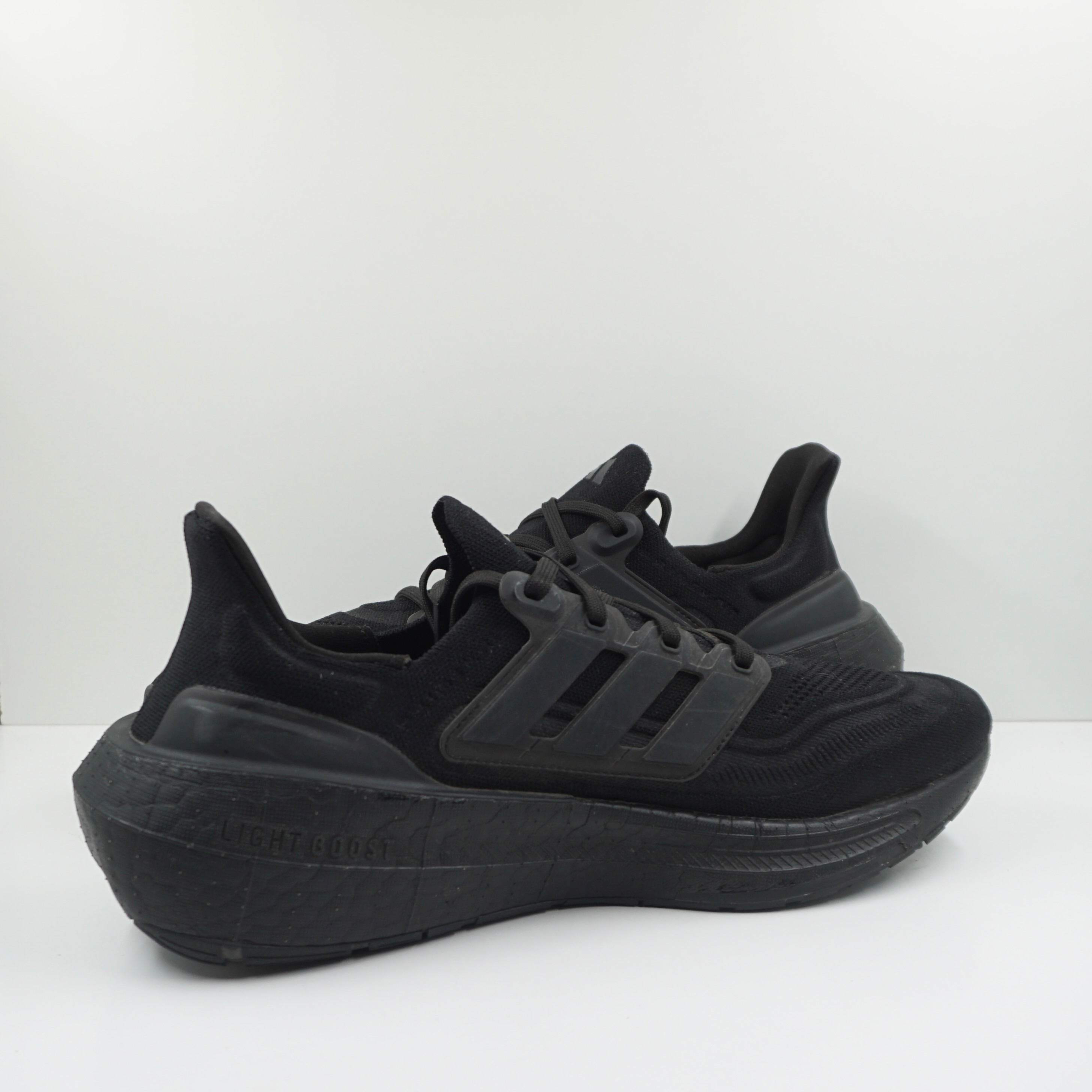 Adidas Ultraboost Light Triple Black