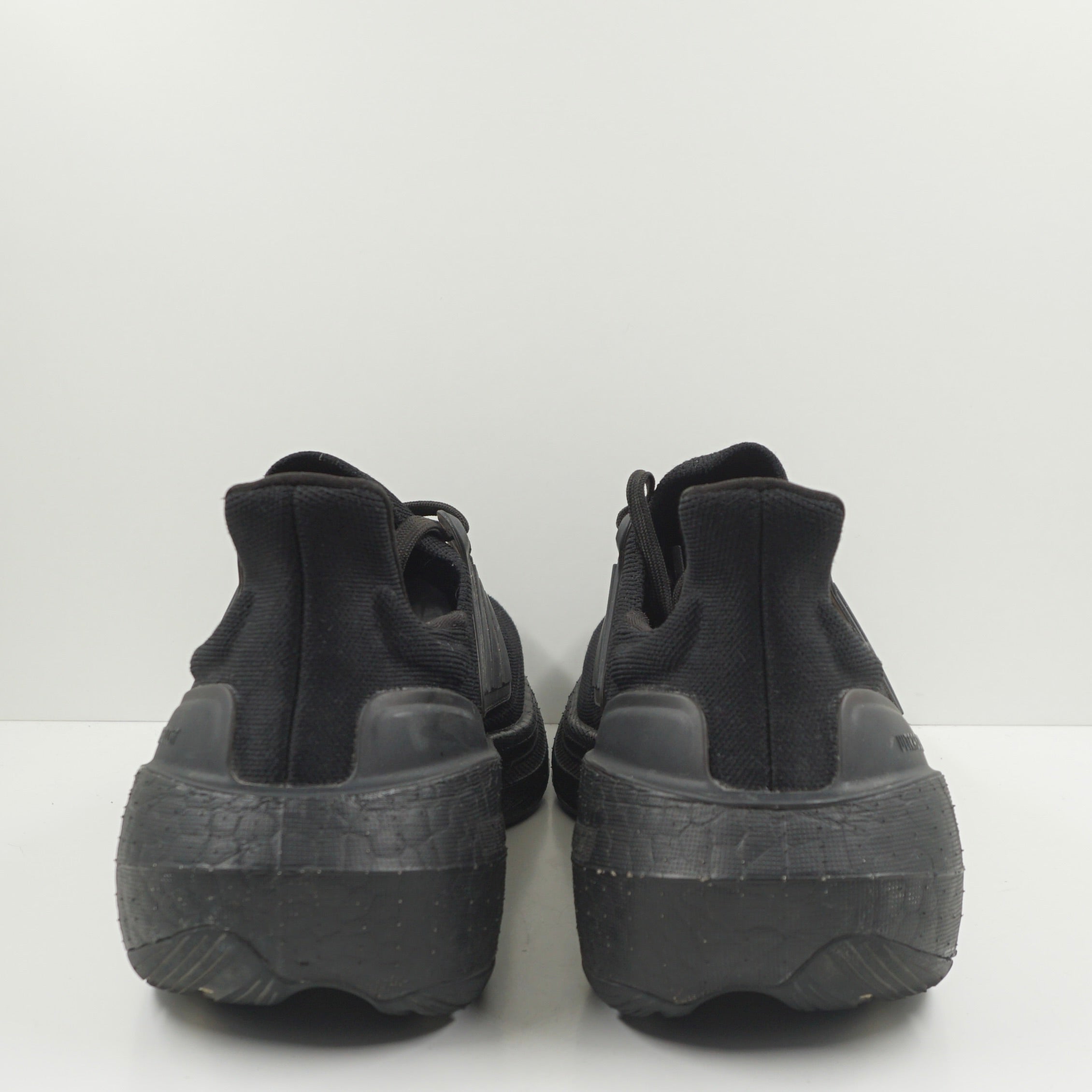 Adidas Ultraboost Light Triple Black