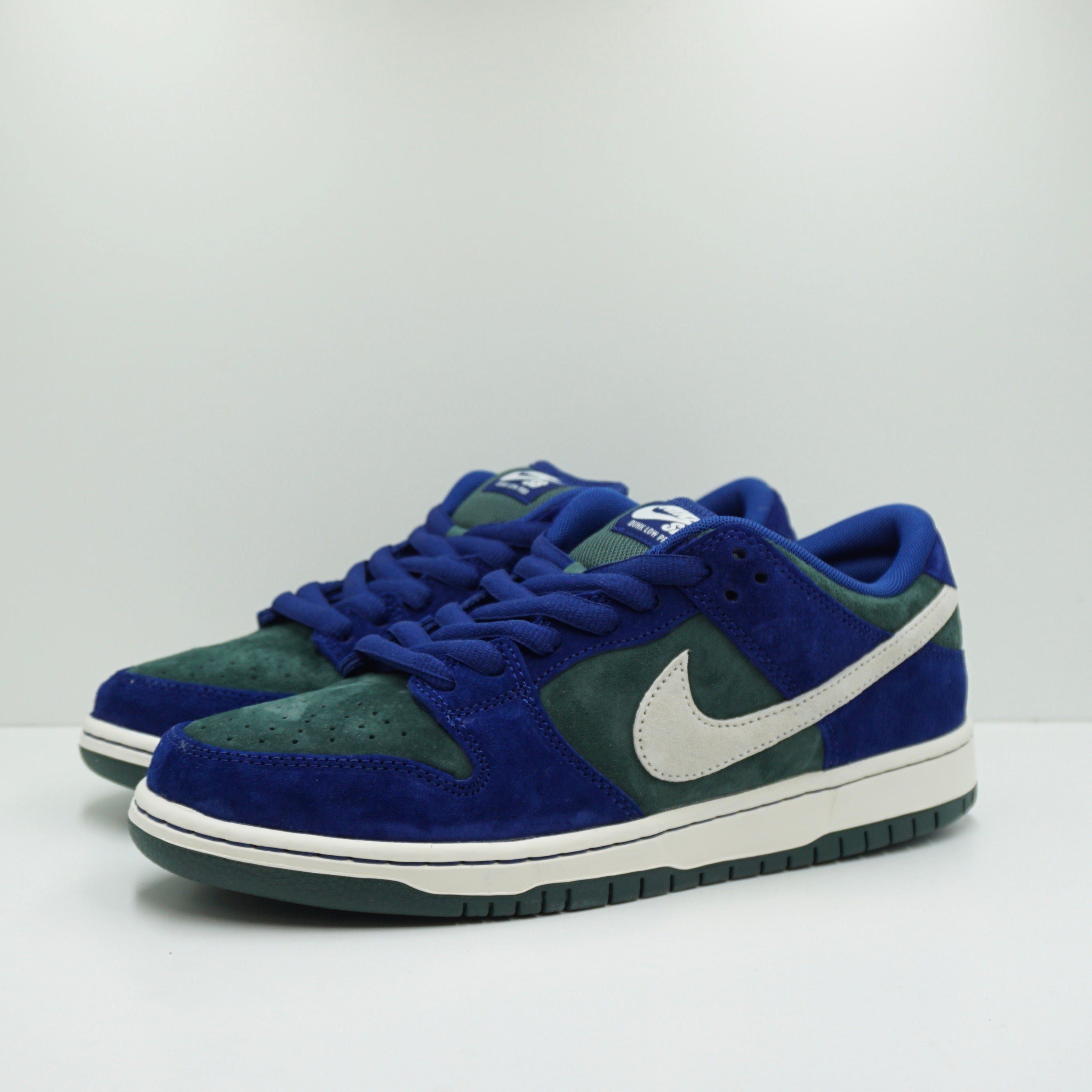 Nike SB Dunk Low Deep Royal Blue