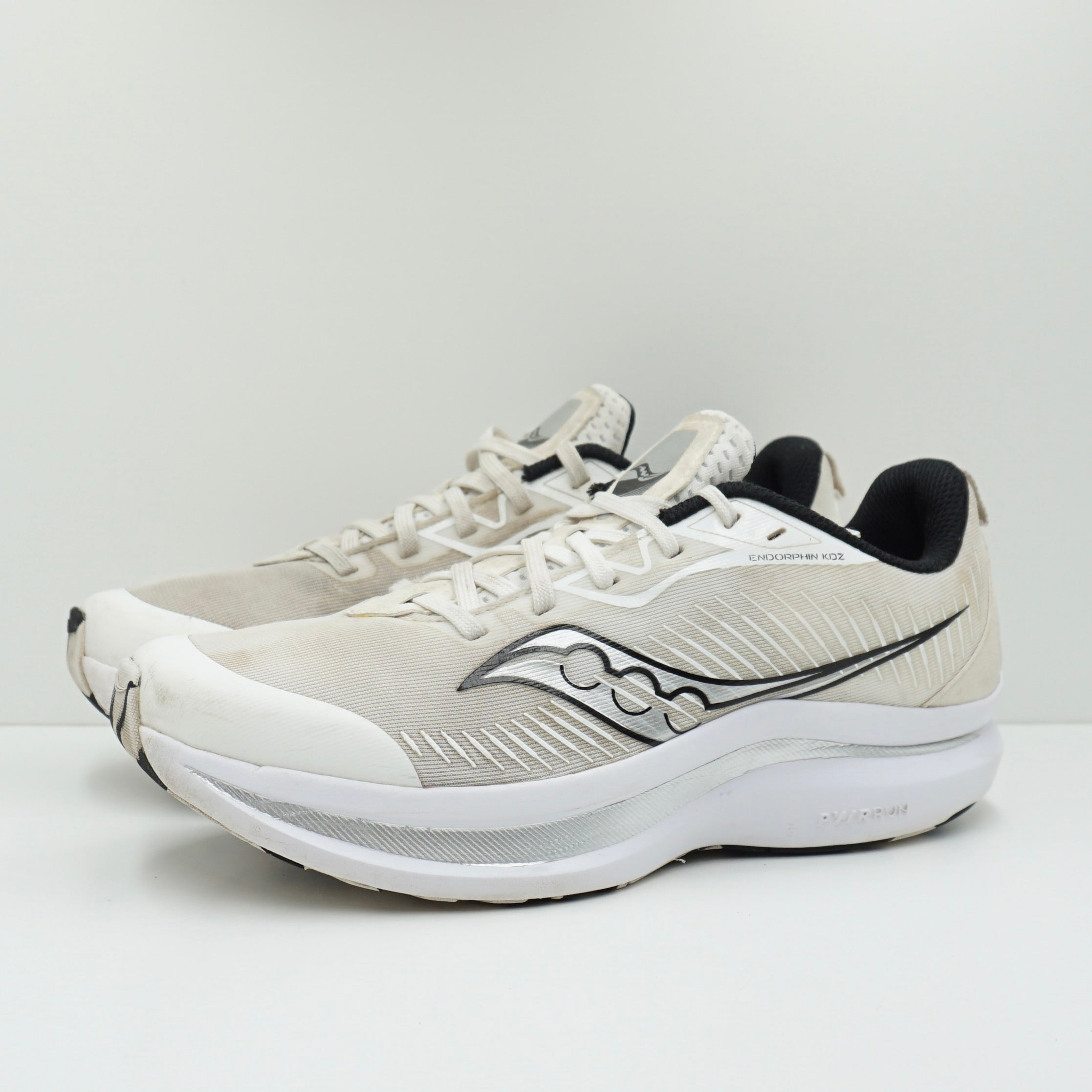 Saucony Endorphin KDZ Sneaker White Black