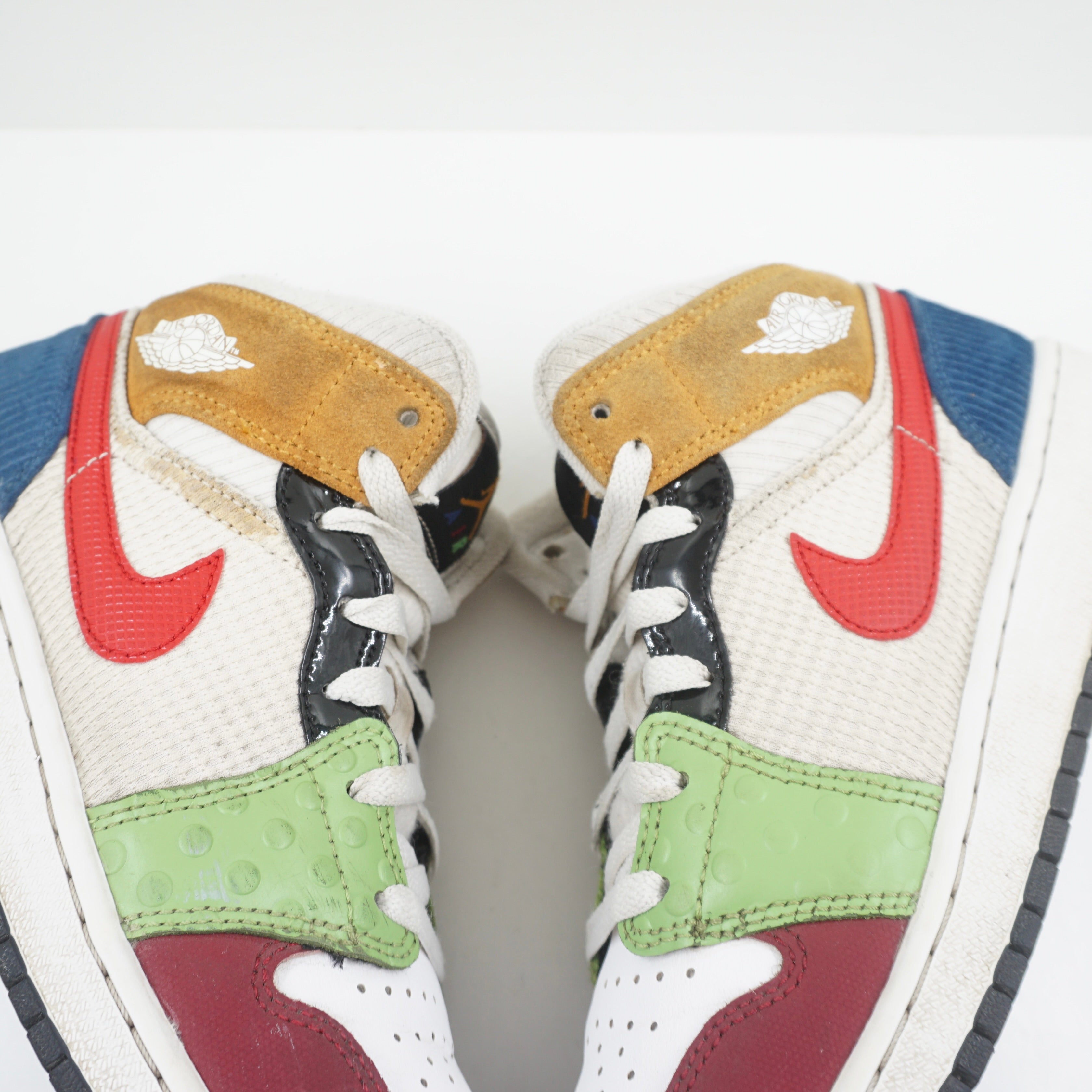 Jordan 1 Mid SE Messy Room (GS)