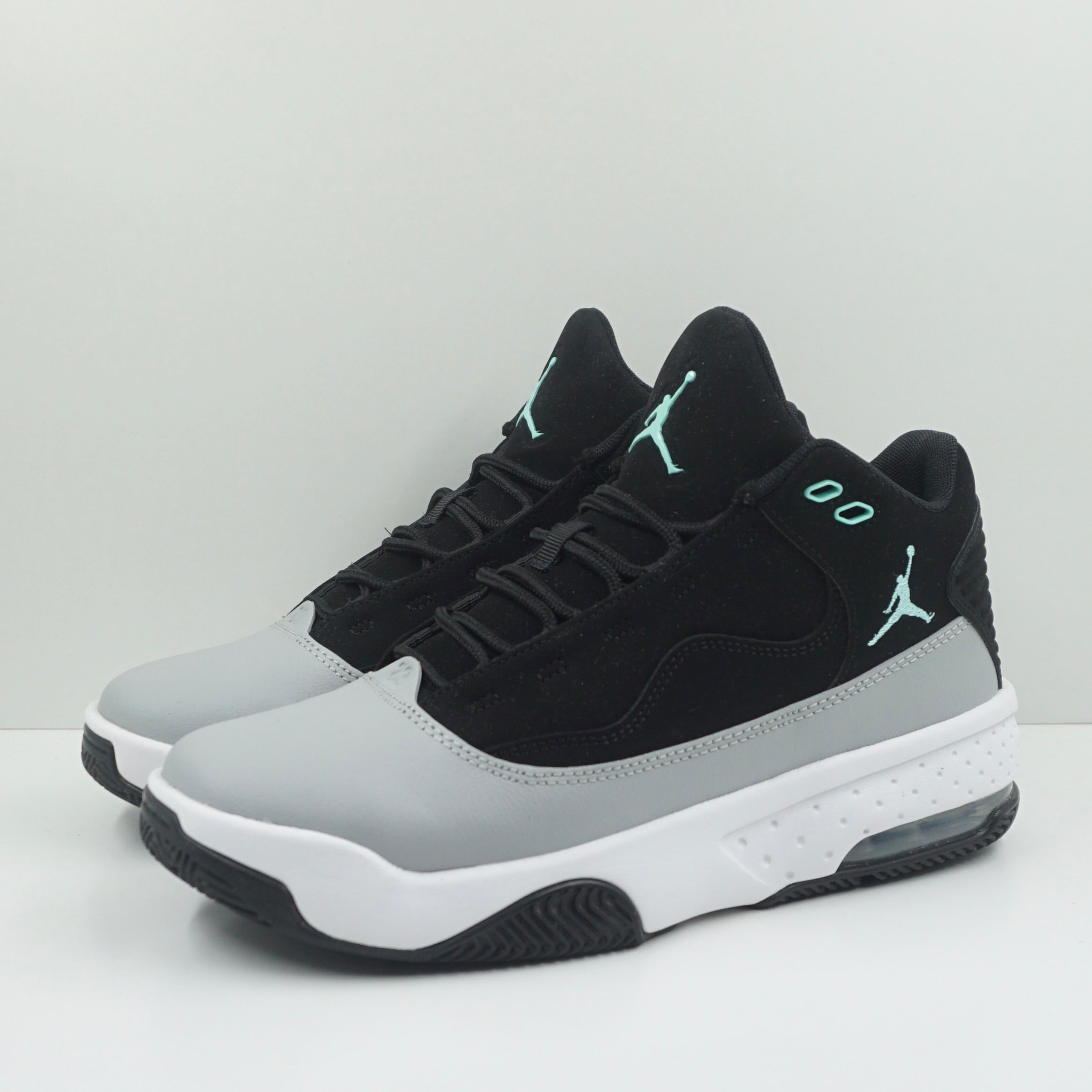 Jordan Max Aura 2 Black Grey (GS)