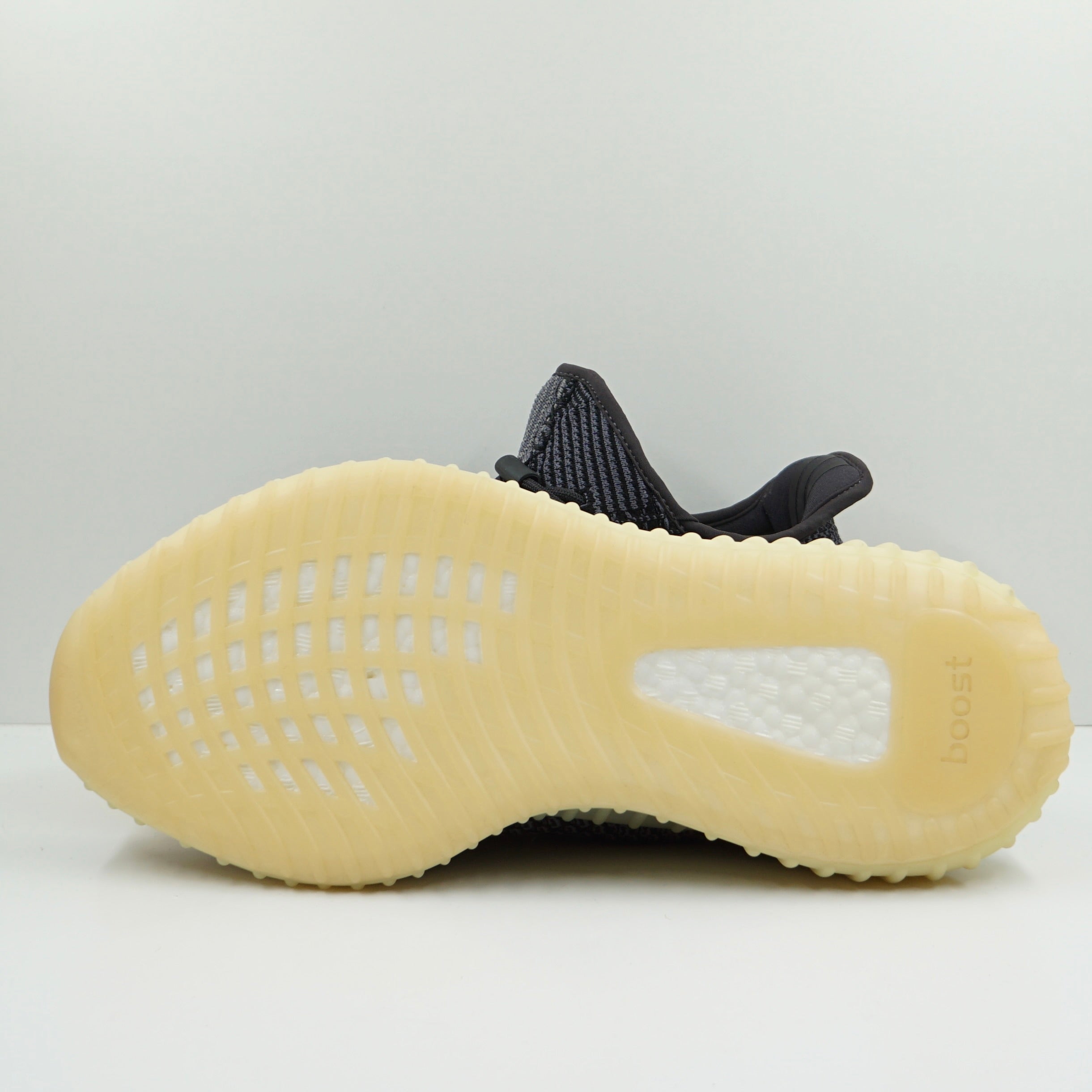Adidas Yeezy Boost 350 V2 Carbon