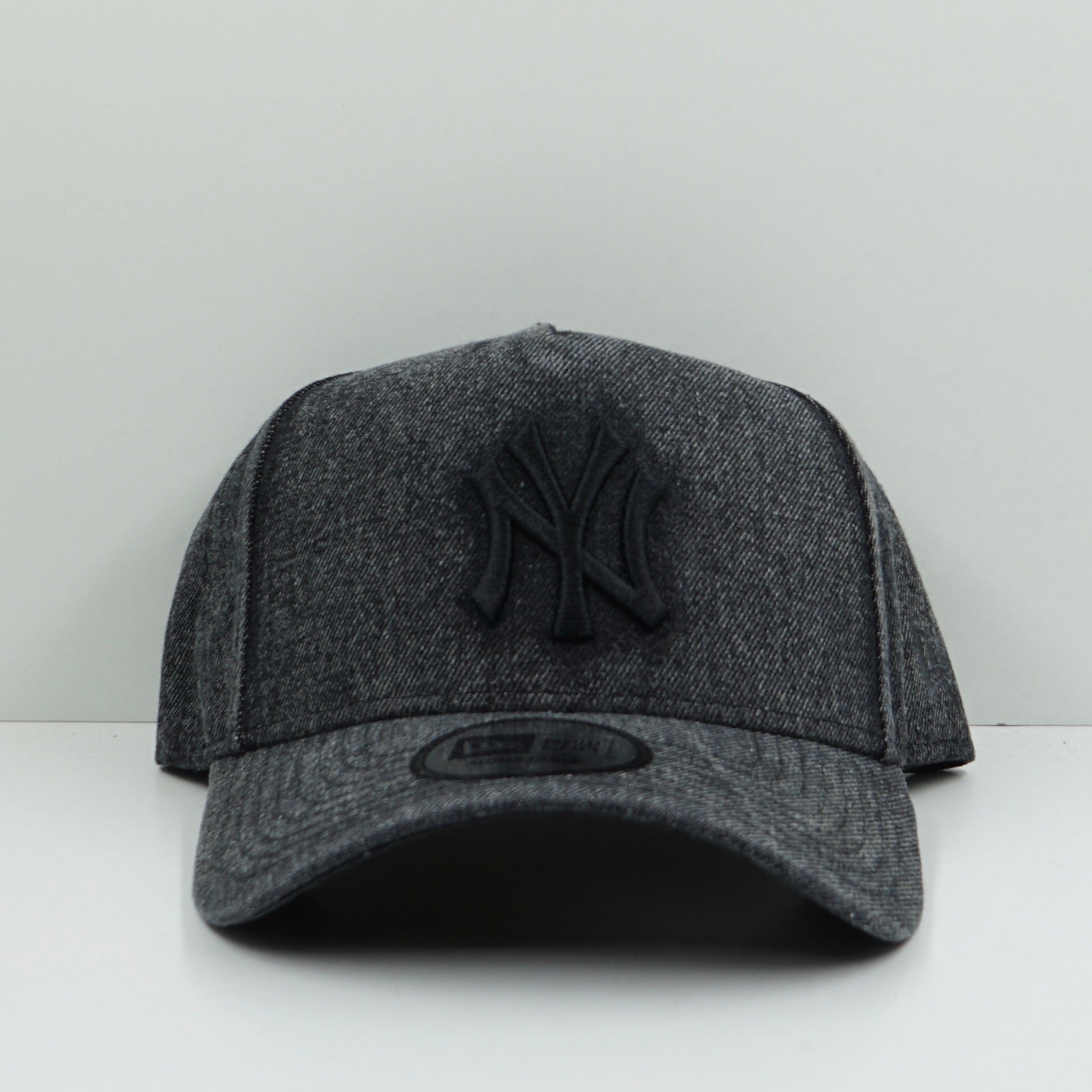 New Era New York Yankees Washed Denim Snapback Cap
