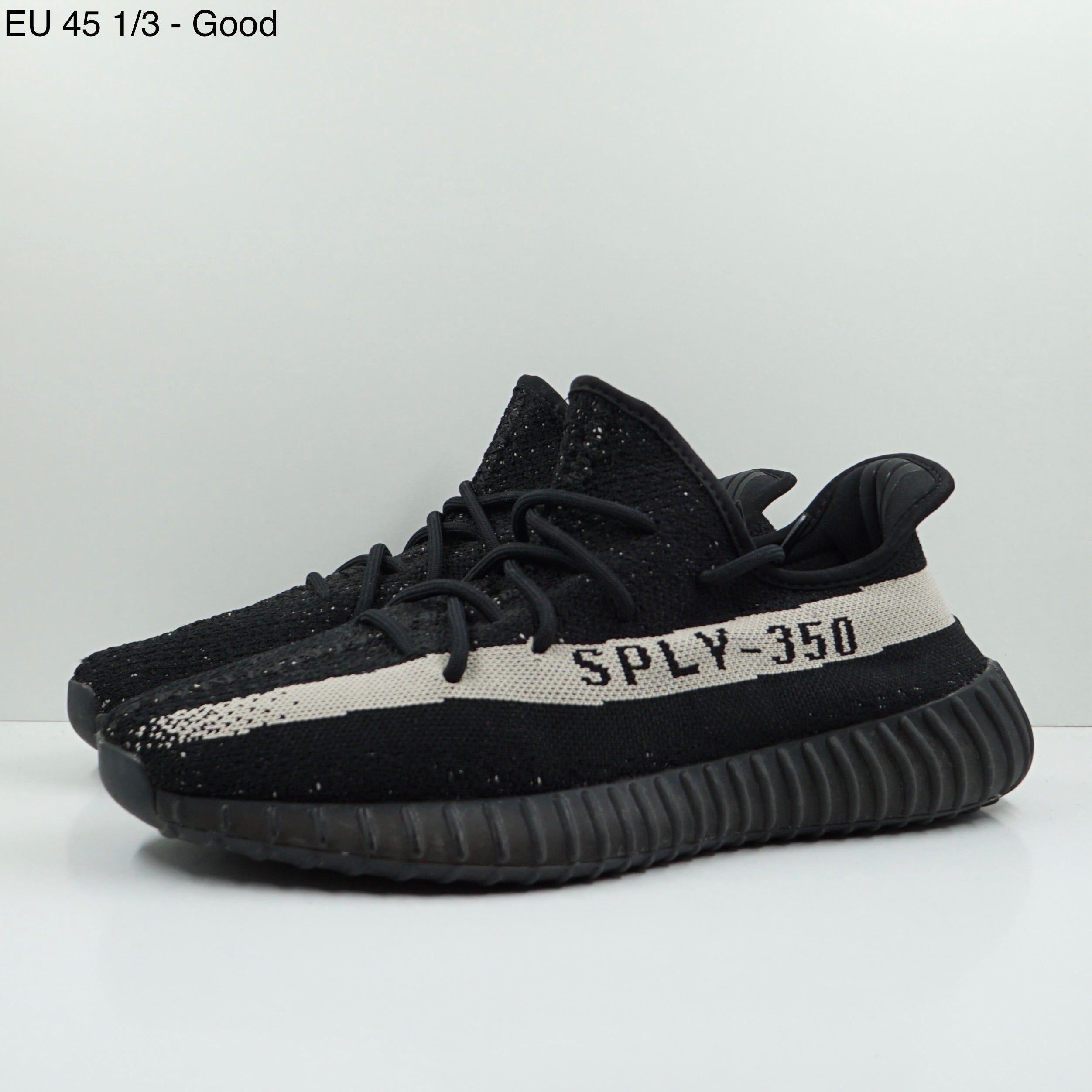 Adidas Yeezy Boost 350 V2 Core Black White (2016/2022)