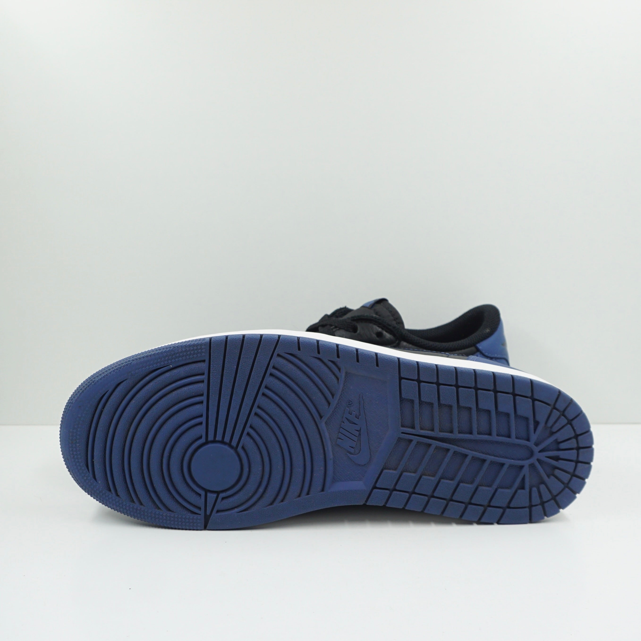 Jordan 1 Retro Low OG Mystic Navy