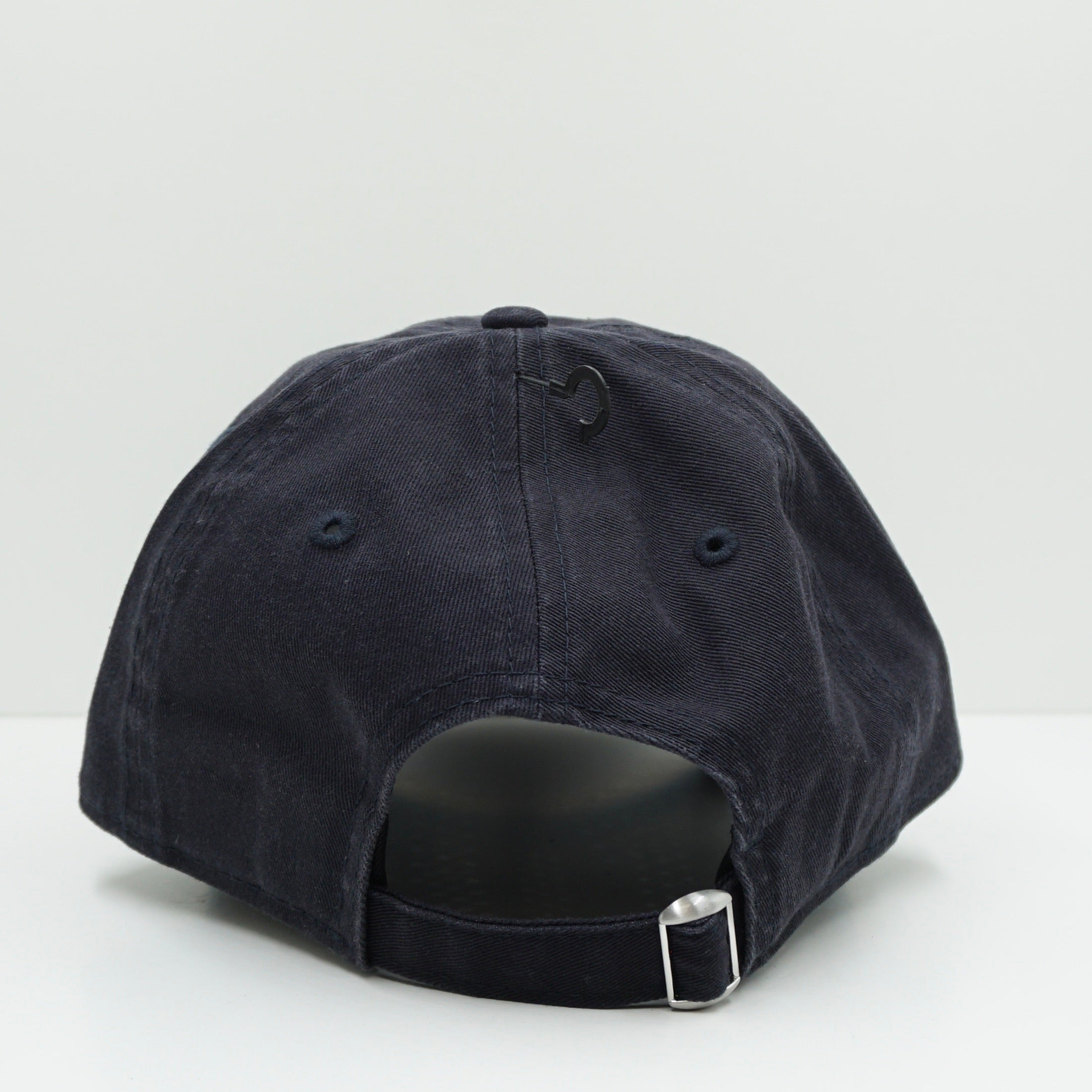 New Era New York Yankees Navy Distressed Adjustable Cap