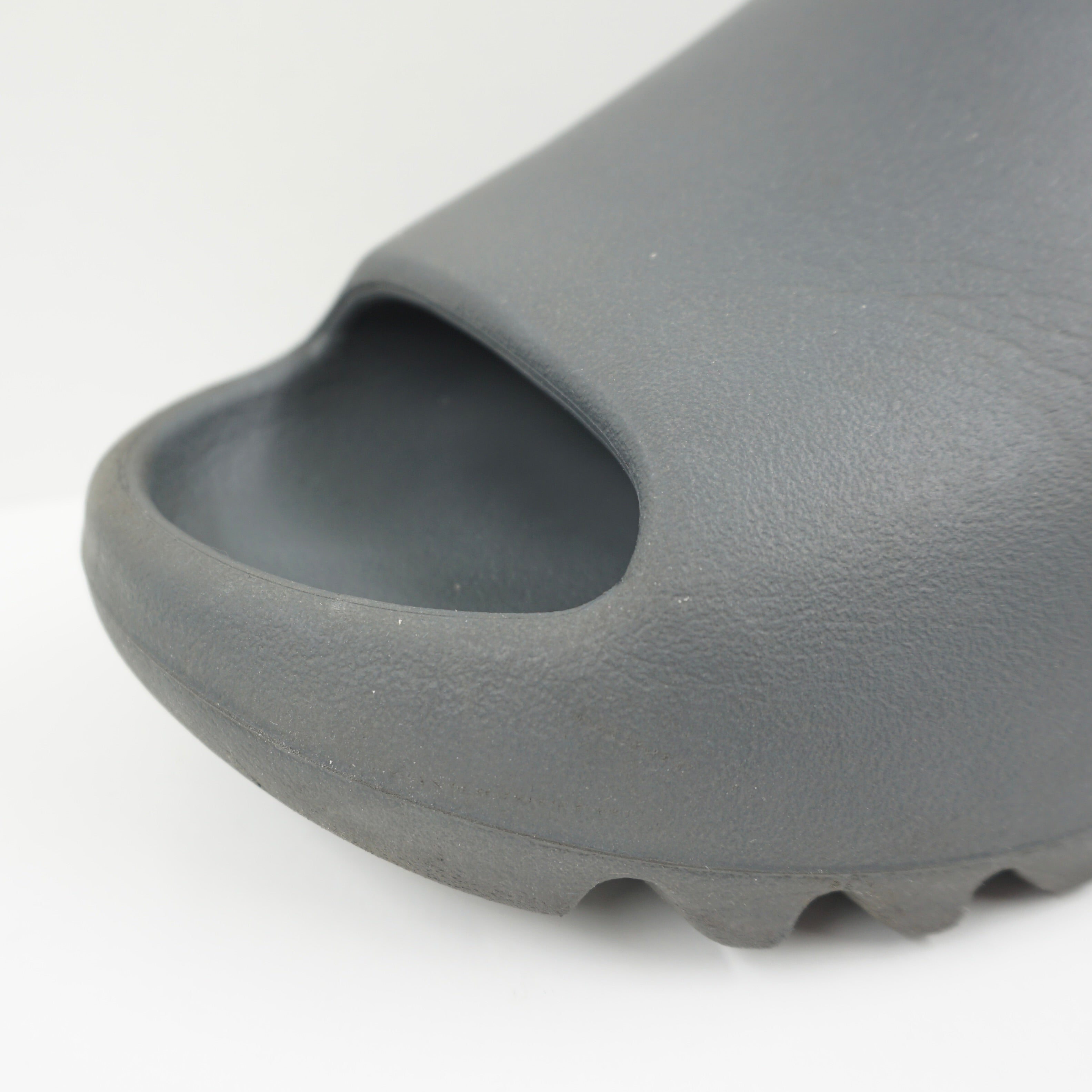 Adidas Yeezy Slide Slate Grey