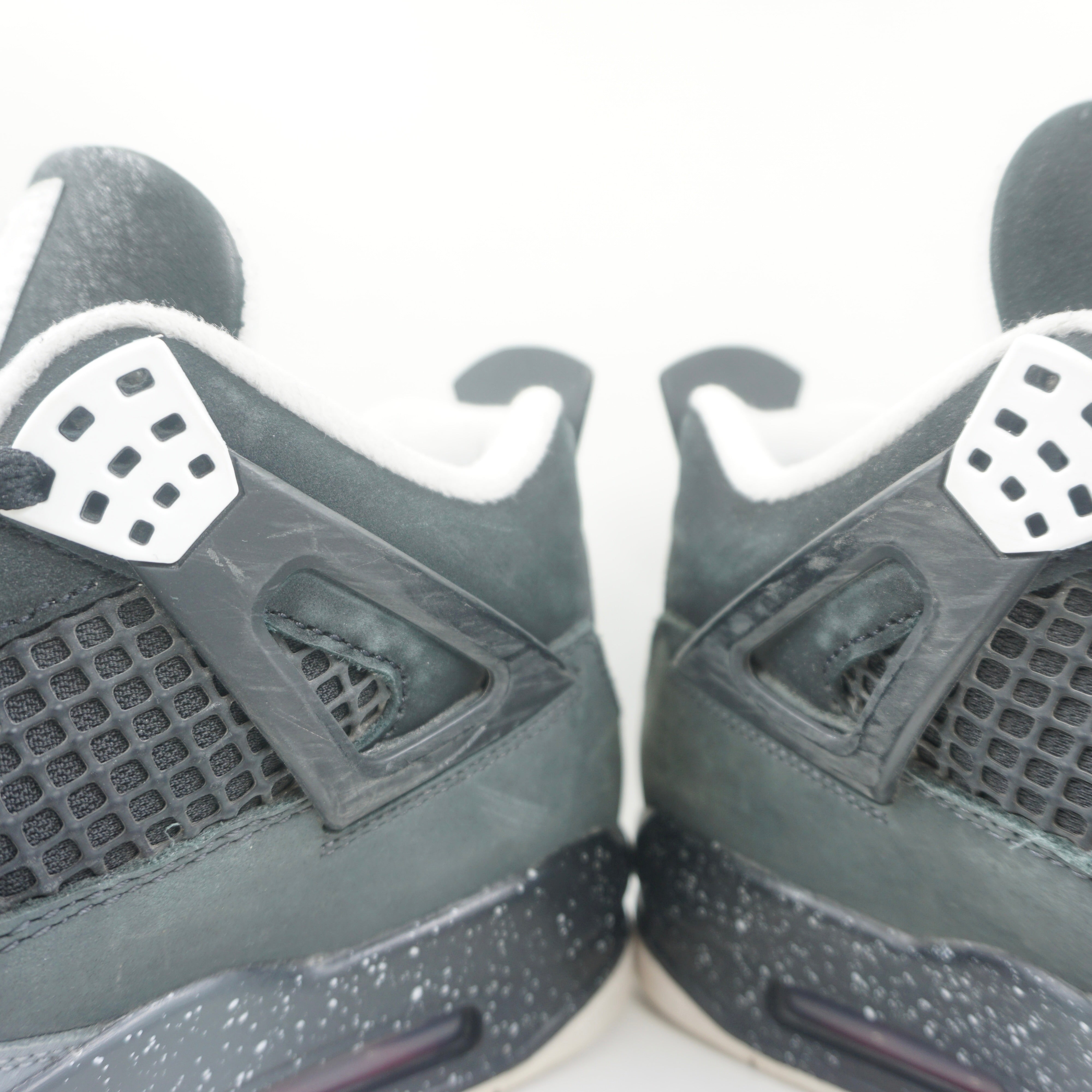 Jordan 4 Retro Fear (2024)