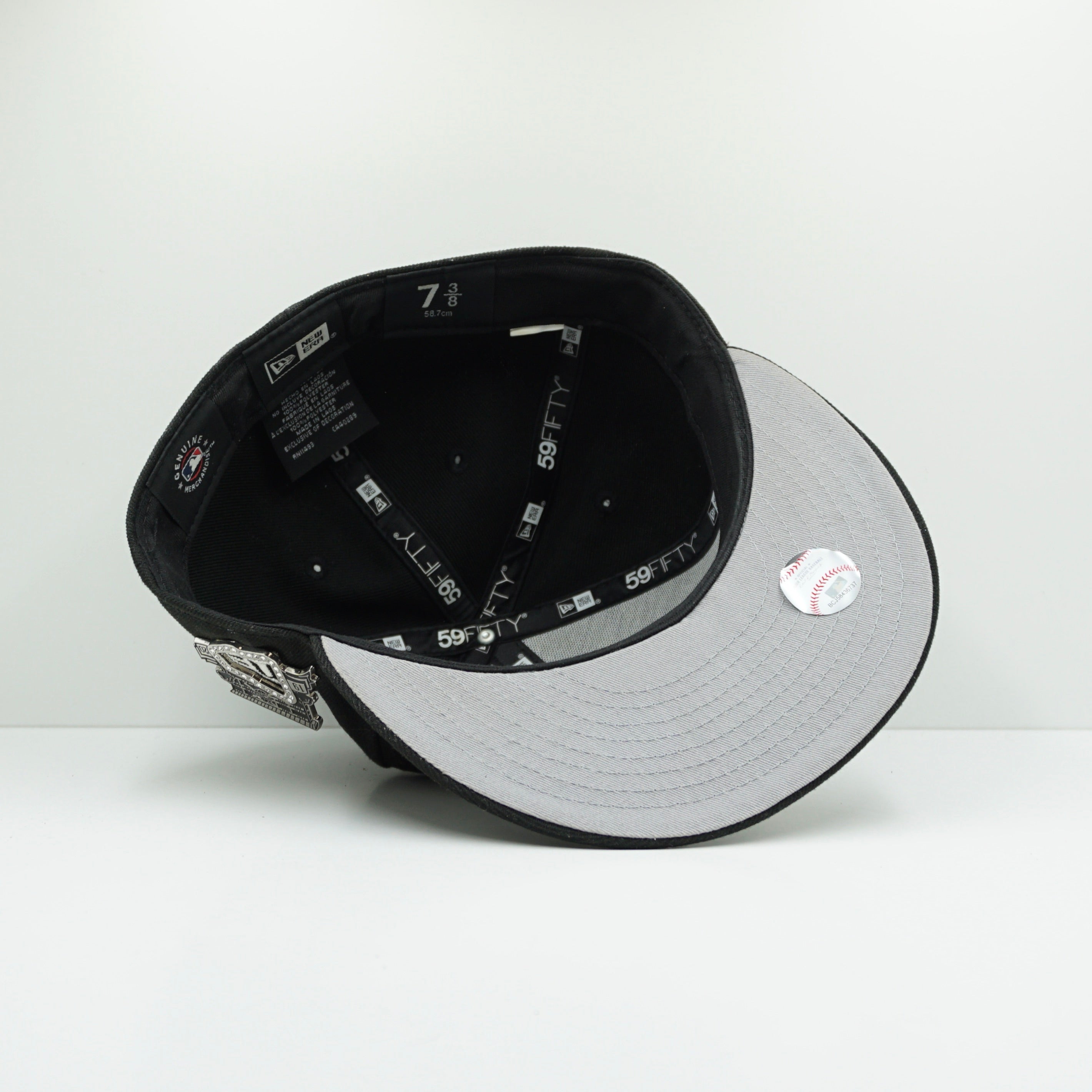 New Era New York Yankees Dotted Floral Black Fitted Cap