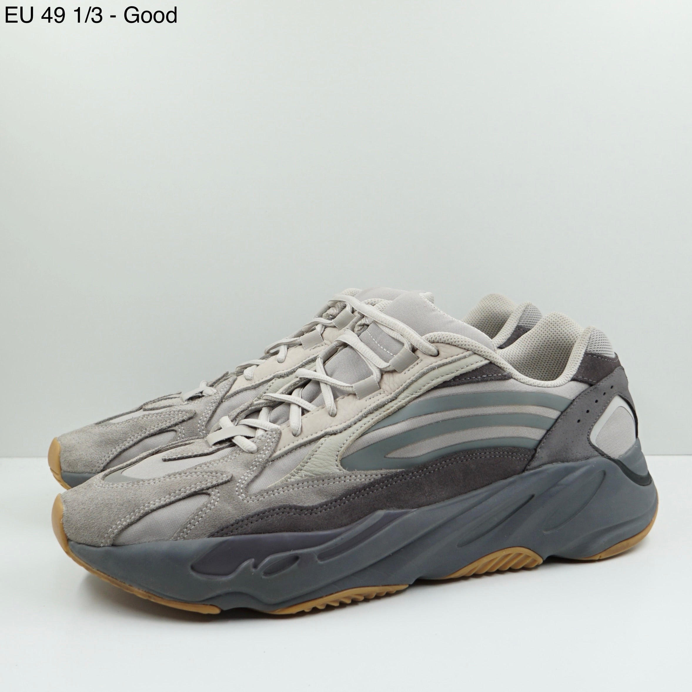 Adidas Yeezy Boost 700 V2 Tephra