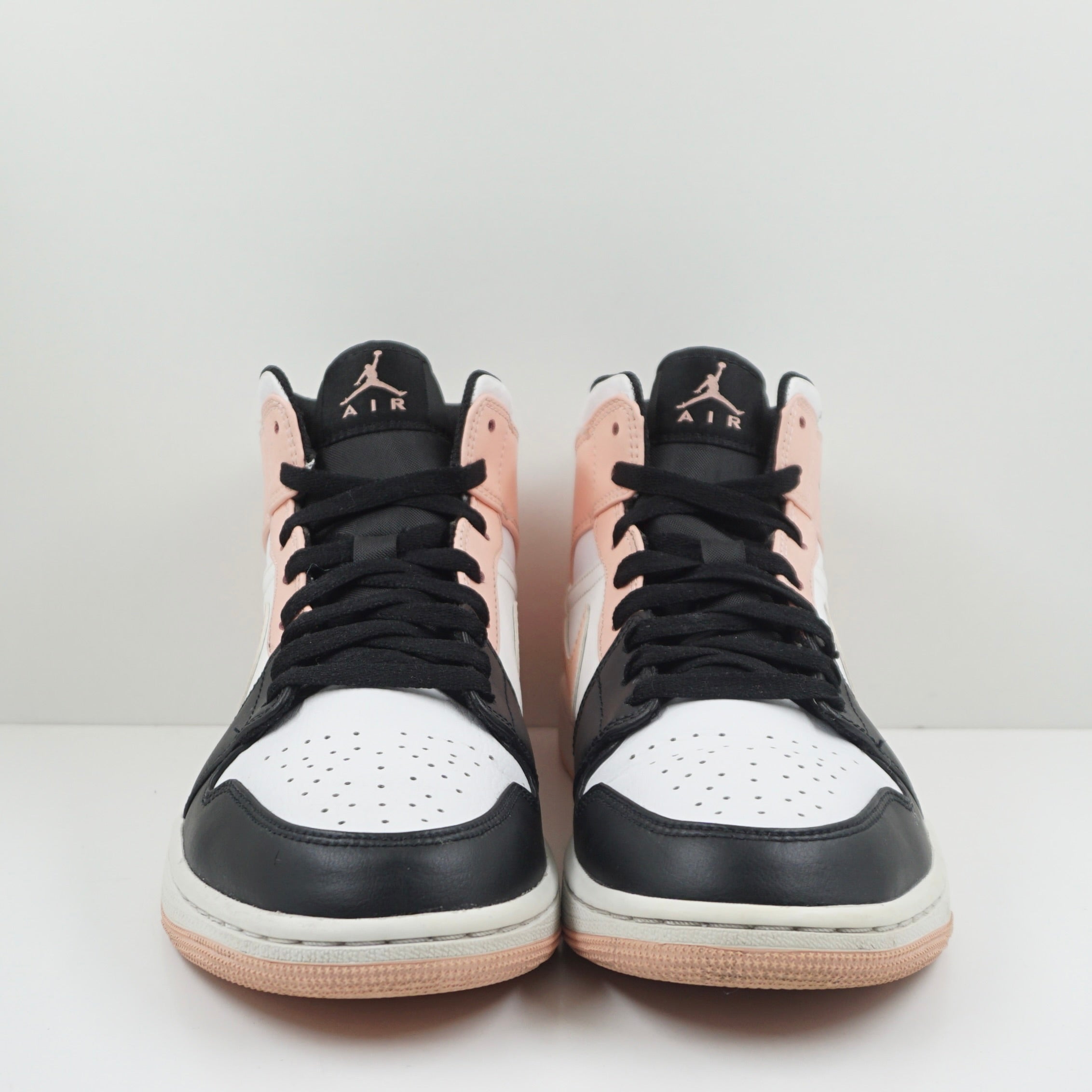 Jordan 1 Mid Arctic Orange Black Toe