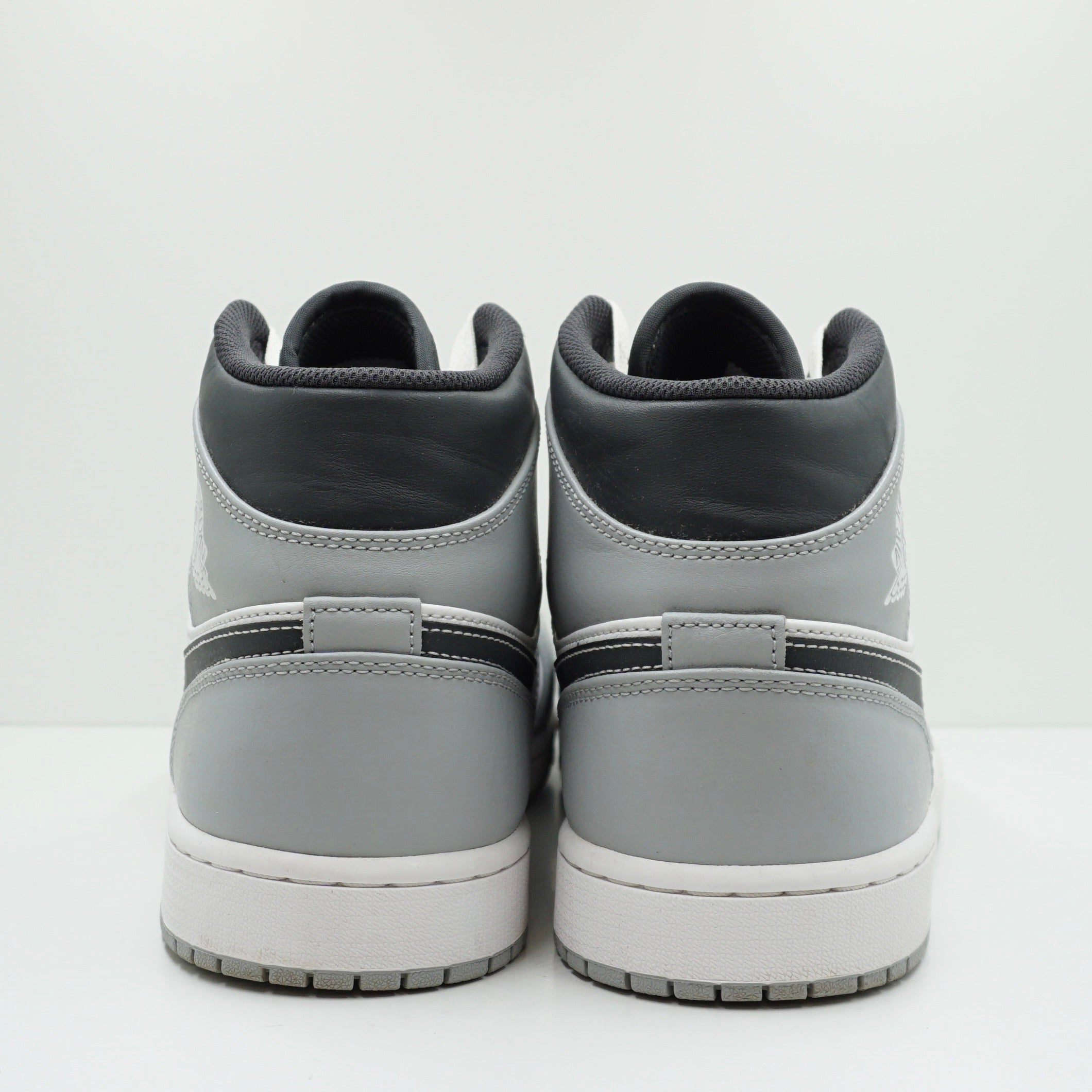 Jordan 1 Mid Light Smoke Grey Anthracite