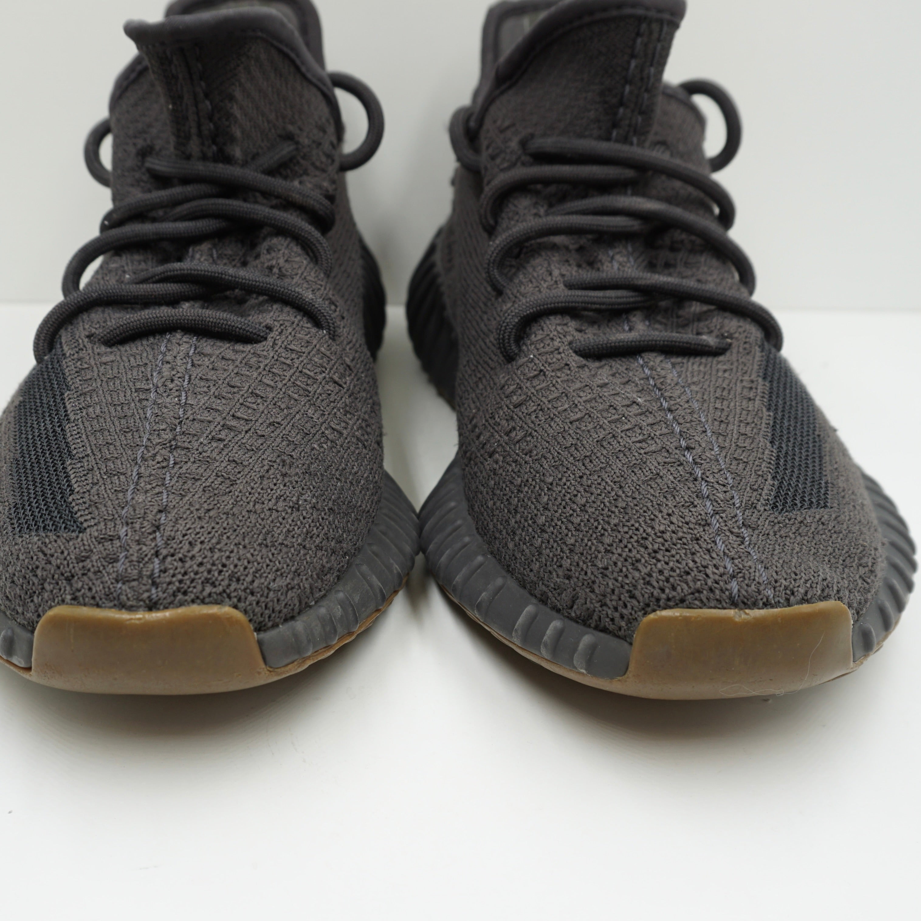 Adidas Yeezy Boost 350 V2 Cinder