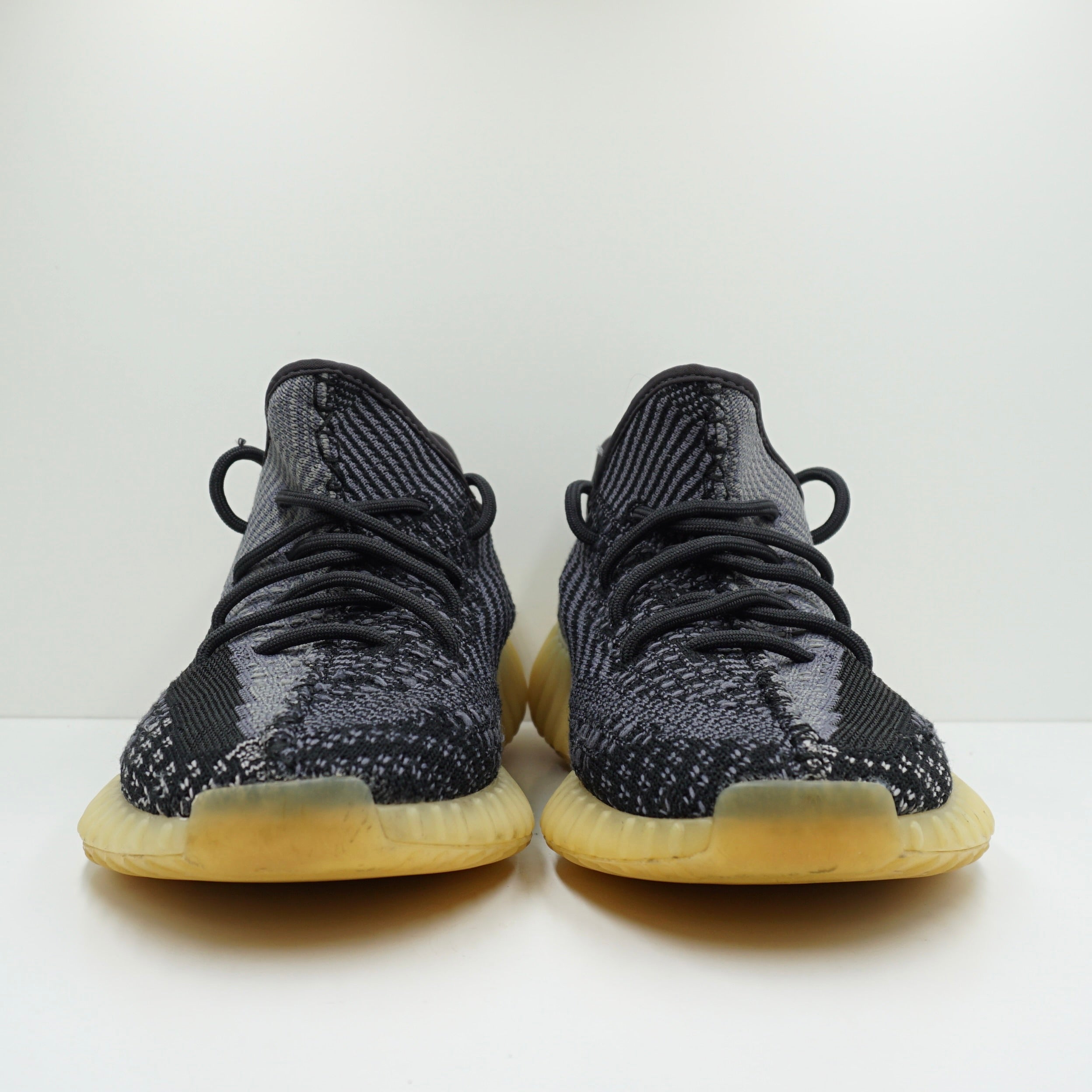 Adidas Yeezy Boost 350 V2 Carbon
