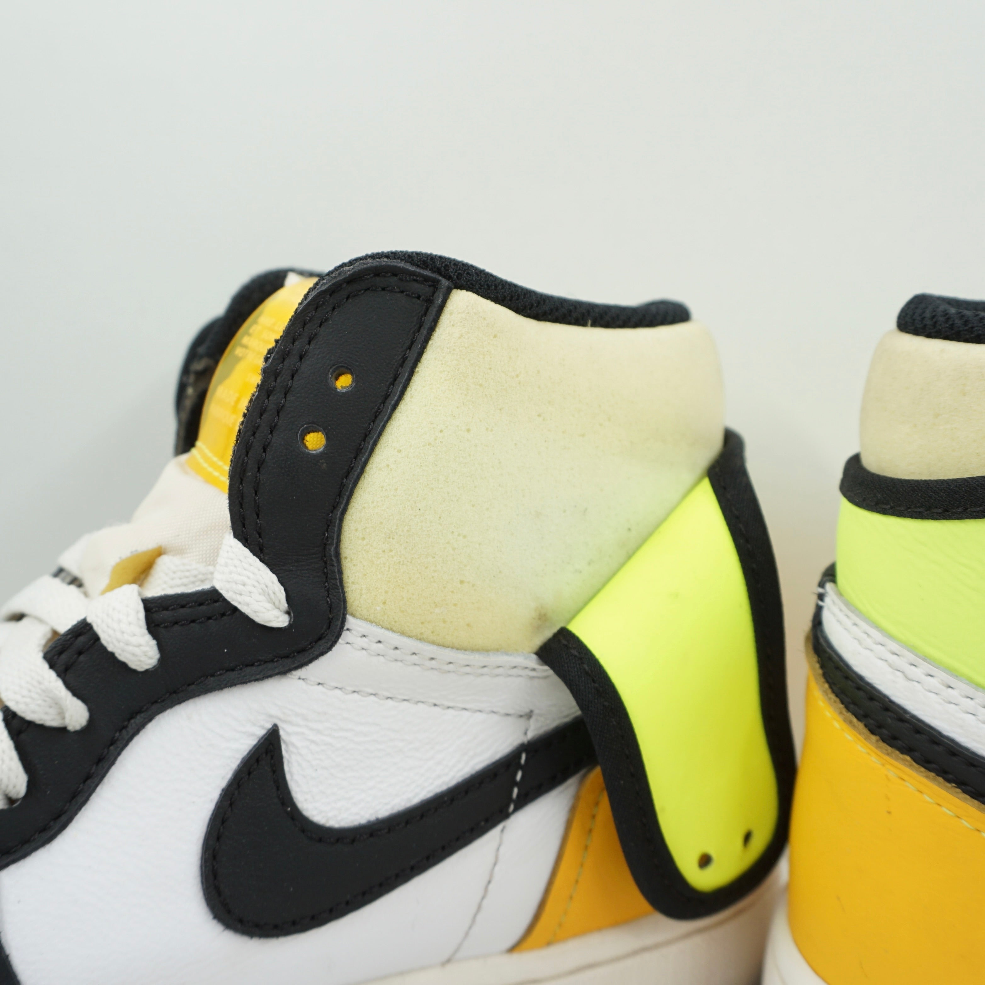 Jordan 1 Retro High White Black Volt University Gold