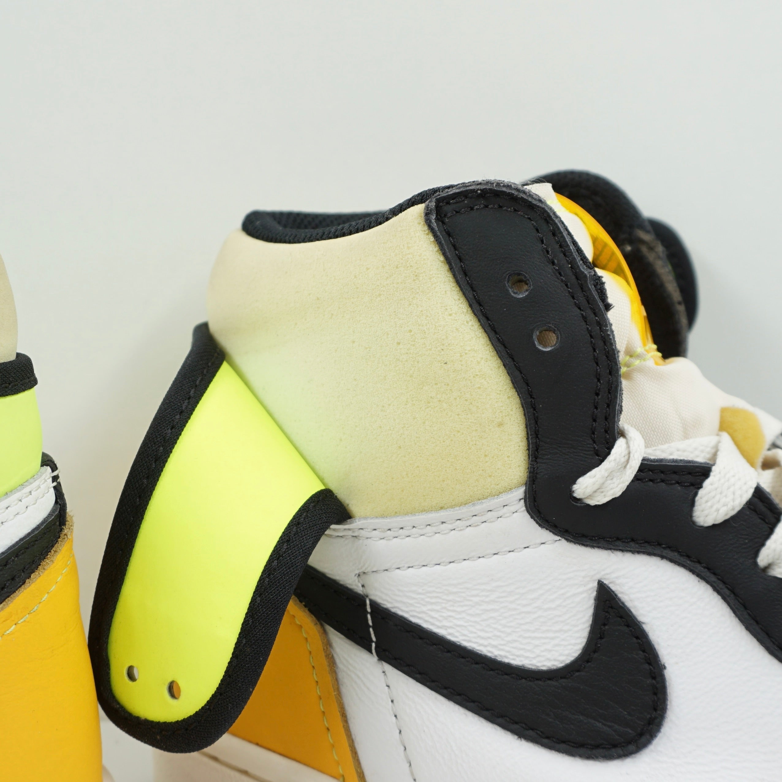 Jordan 1 Retro High White Black Volt University Gold