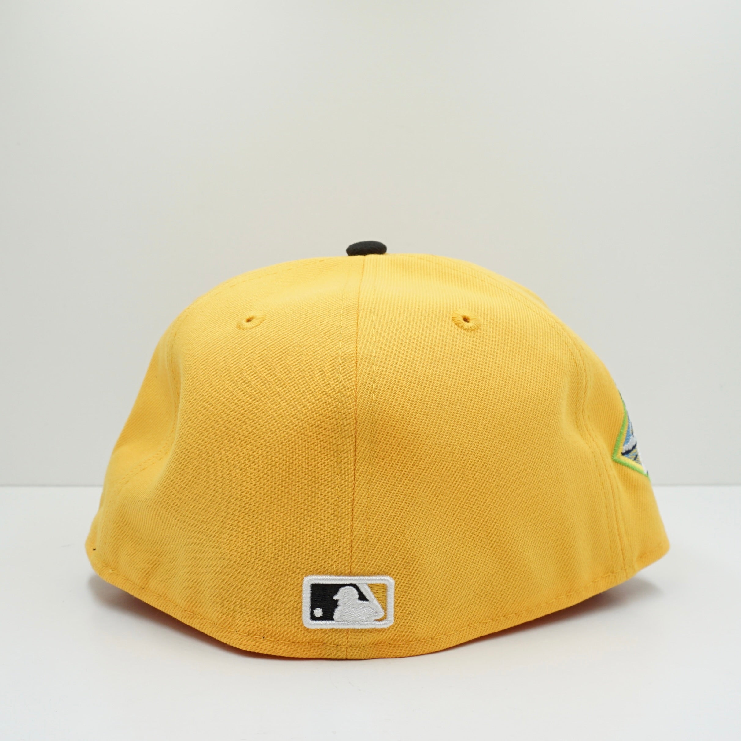 New Era Pittsburgh Pirates Spring Training 2026 Yellow Black Fitted Cap