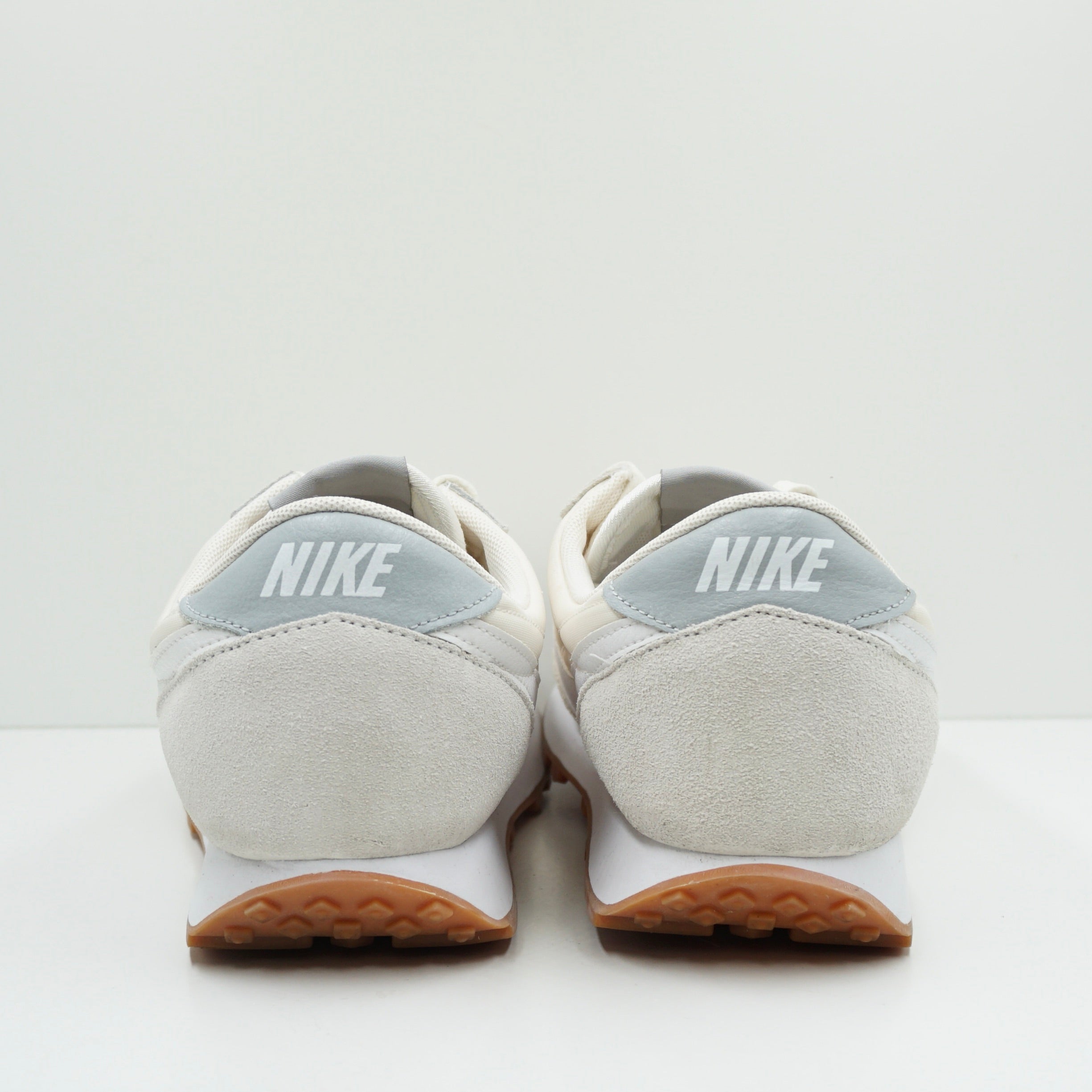 Nike Daybreak Pale Ivory Light Smoke Grey