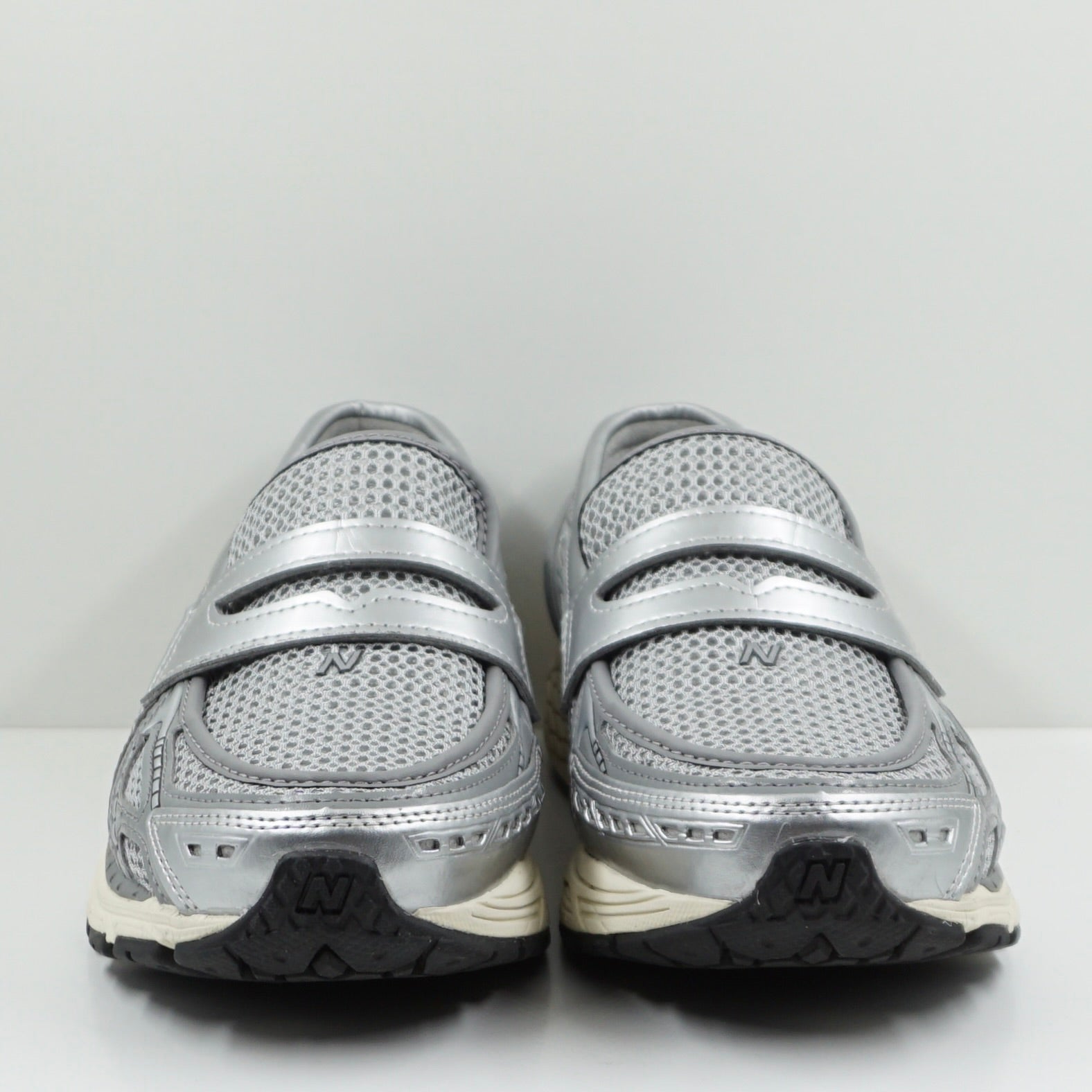 New Balance 1906L Metallic Silver