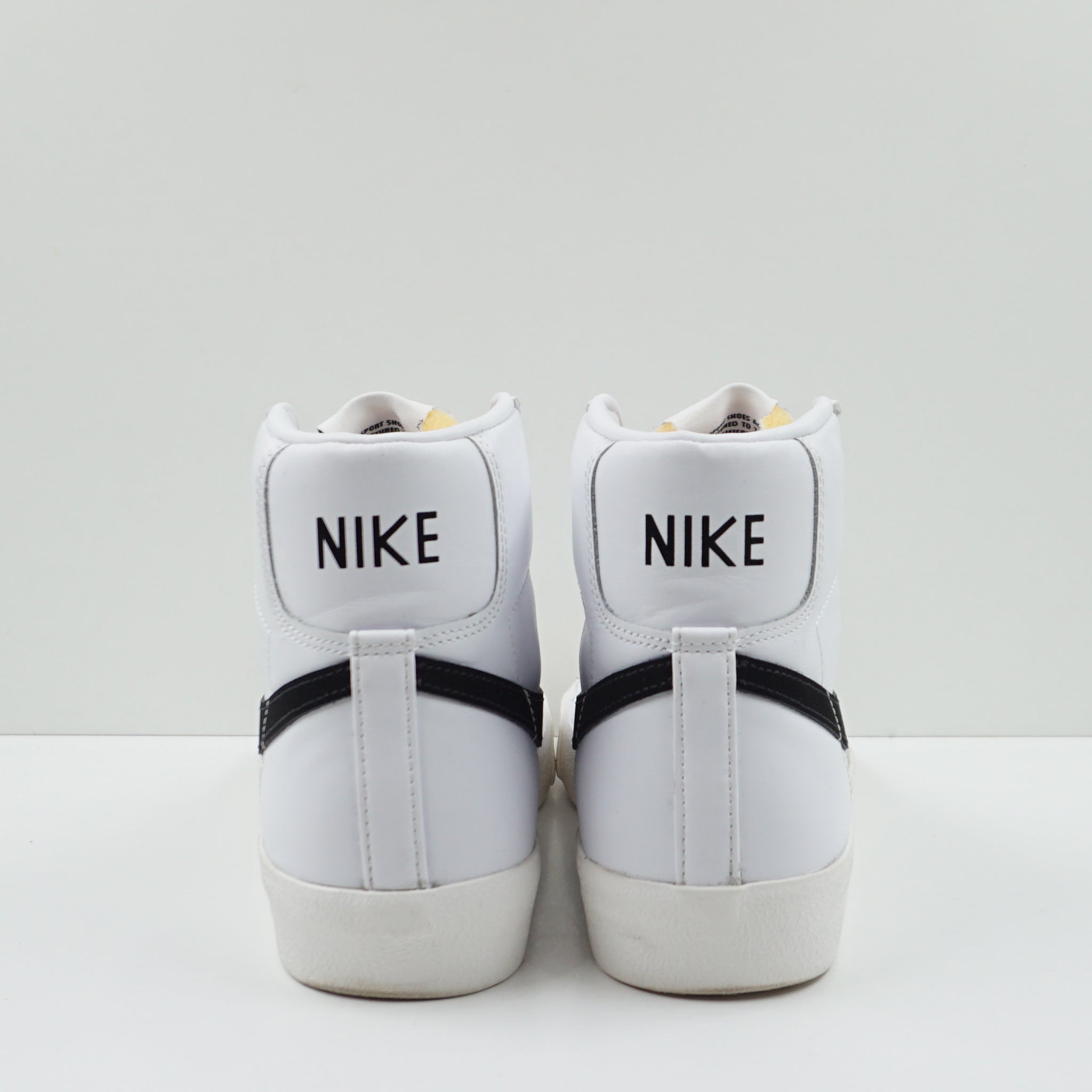 Nike Blazer Mid 77 White Black