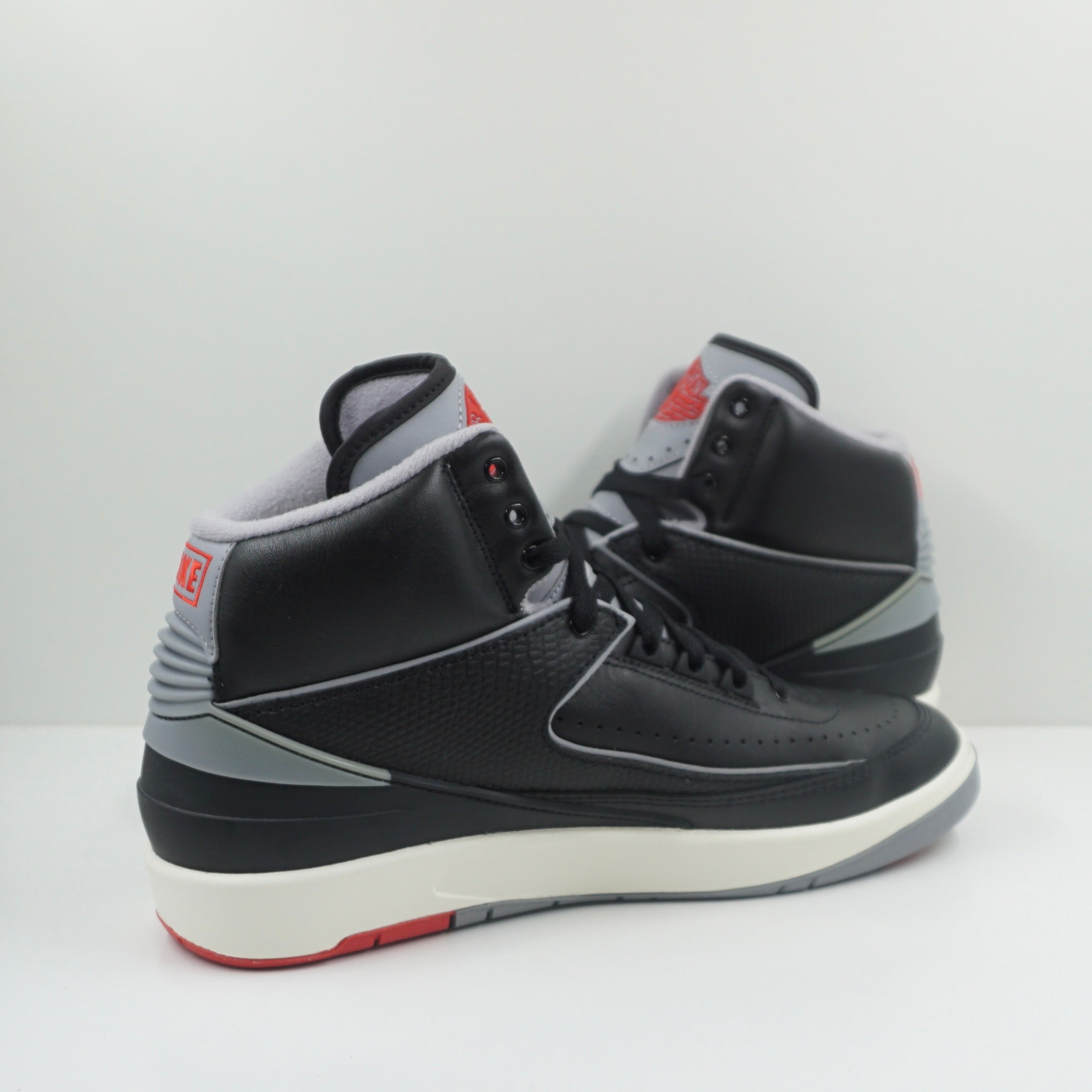Jordan 2 Retro Black Cement