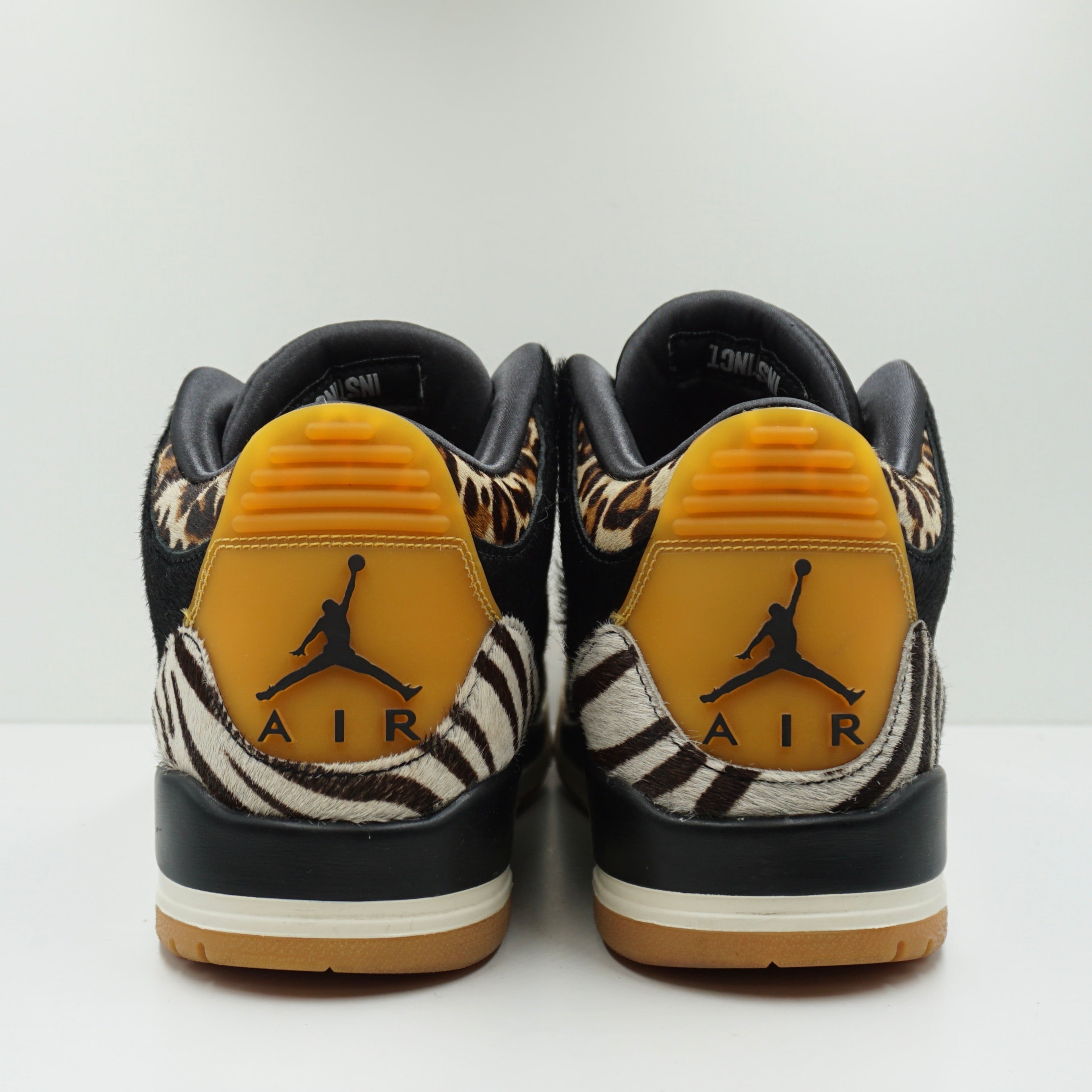 Jordan 3 Retro SE Animal Instinct