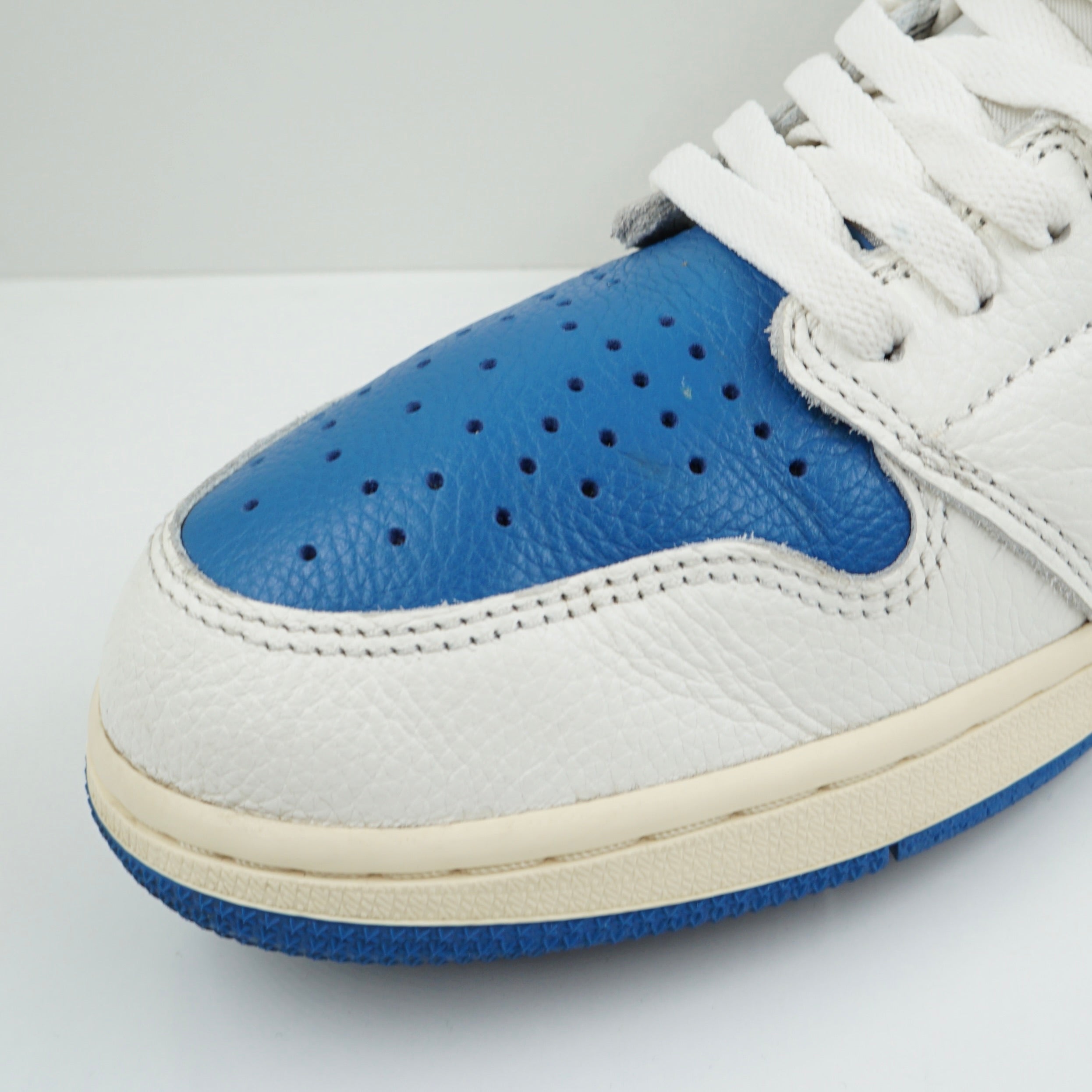 Jordan 1 Retro High OG SP Fragment x Travis Scott