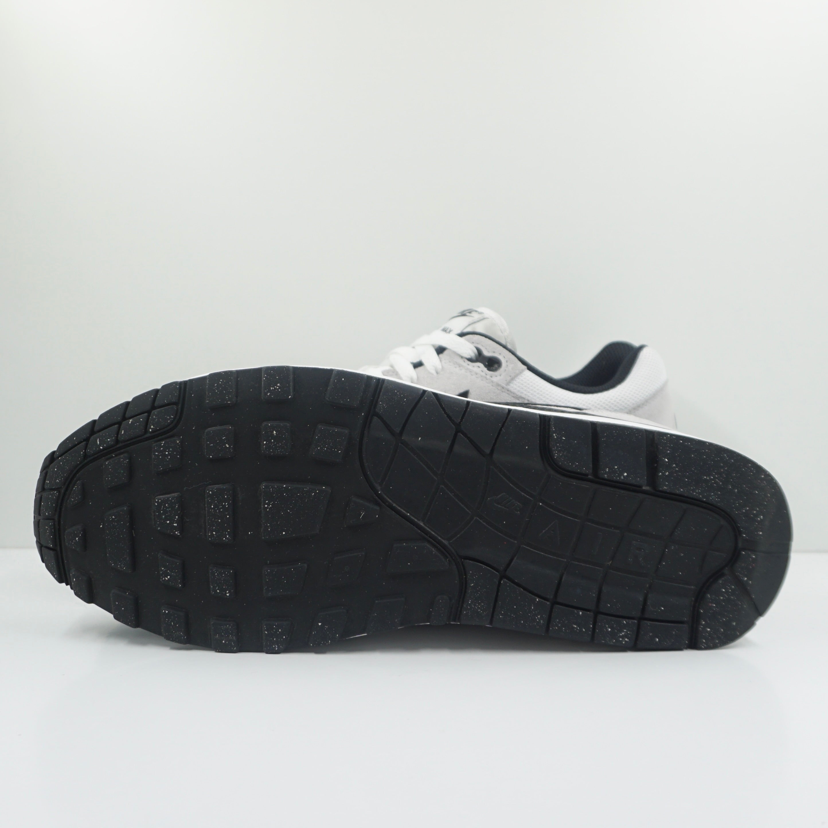 Nike Air Max 1 Essential White Pure Platinum Black