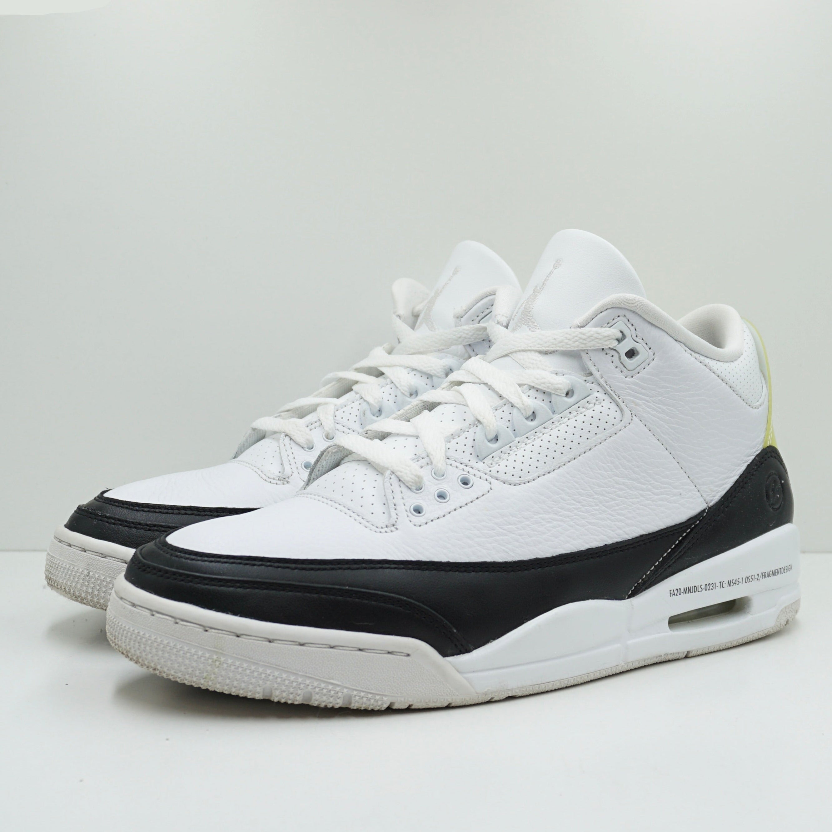 Jordan 3 Retro Fragment