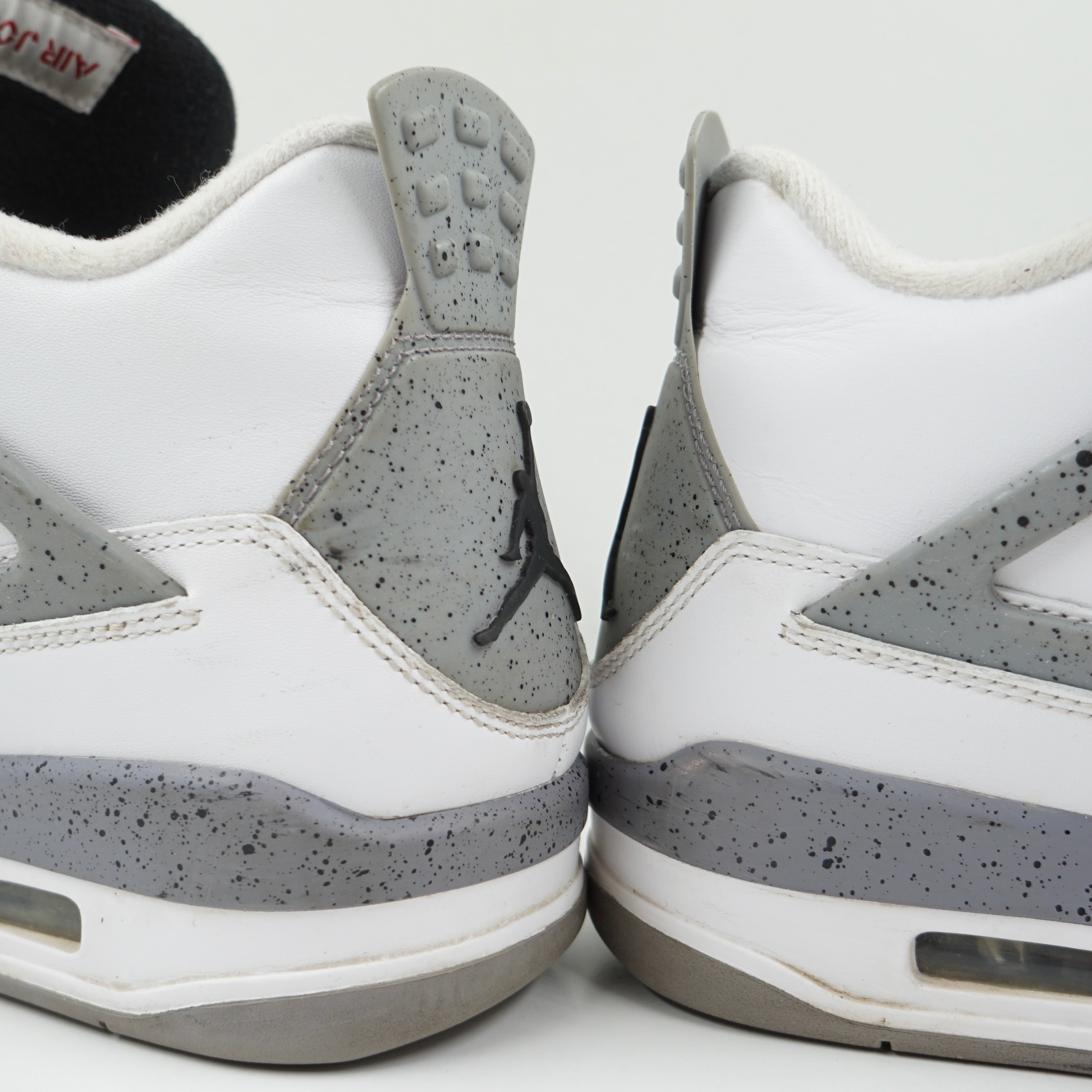 Jordan 4 Retro White Cement (2012)