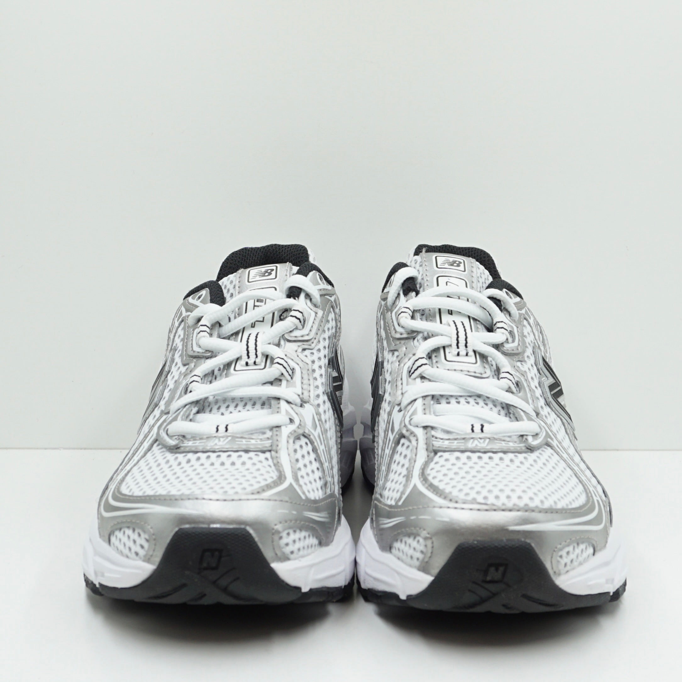 New Balance 740 White Silver Metallic