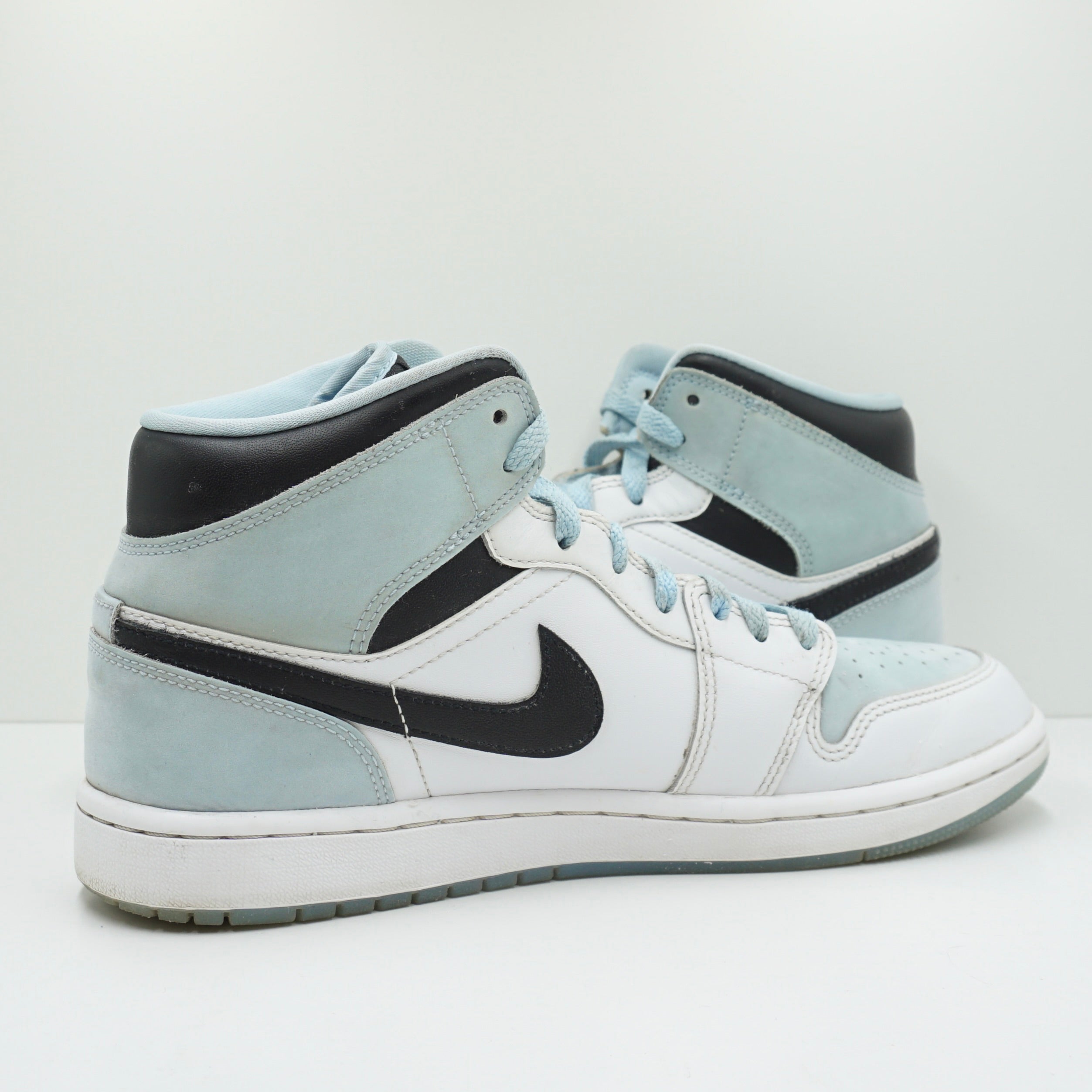 Jordan 1 Mid SE Ice Blue (2023)