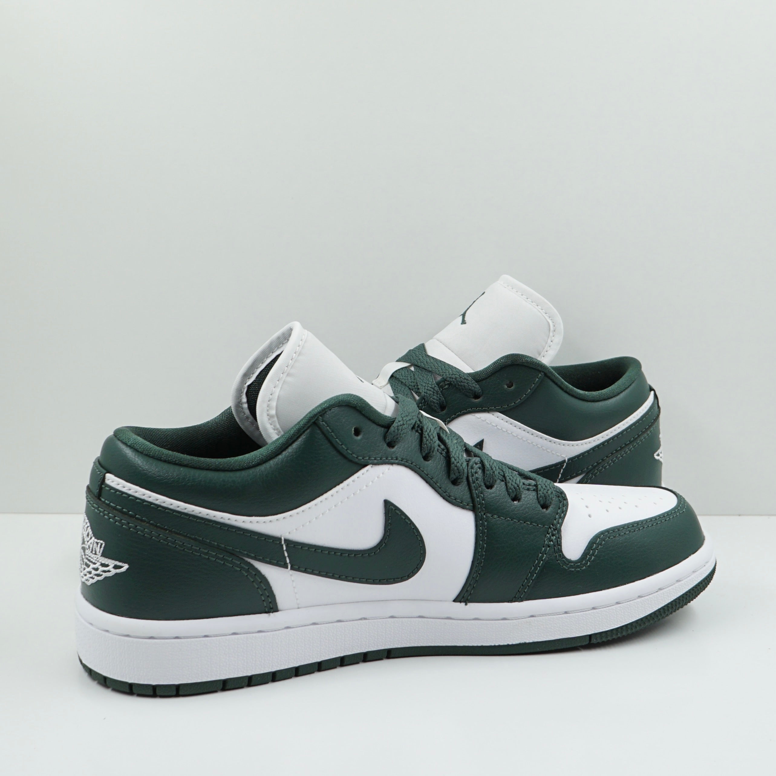 Jordan 1 Low Galactic Jade (W)
