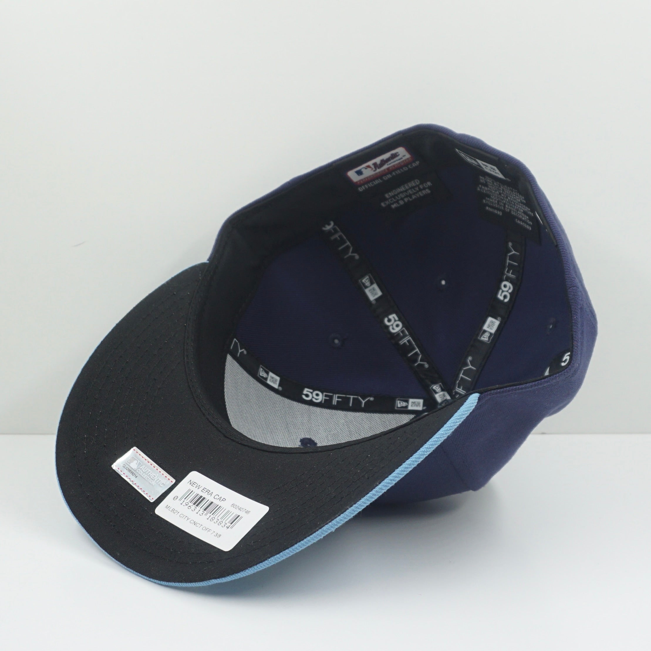 New Era Low Profile MLB City Connect 2023 Chicago Cubs Blue Fitted Cap