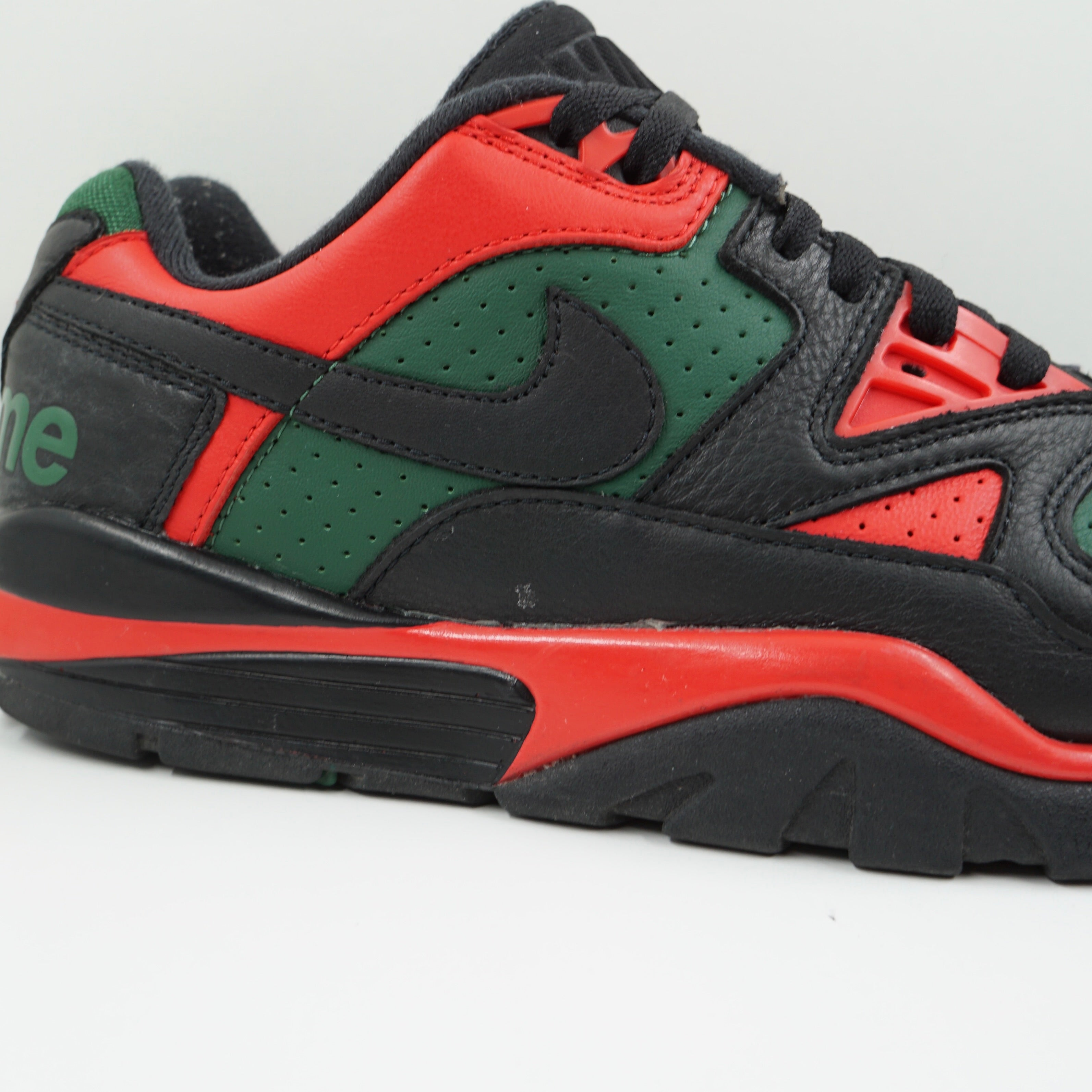 Nike Cross Trainer 3 Low Supreme Black Green Red