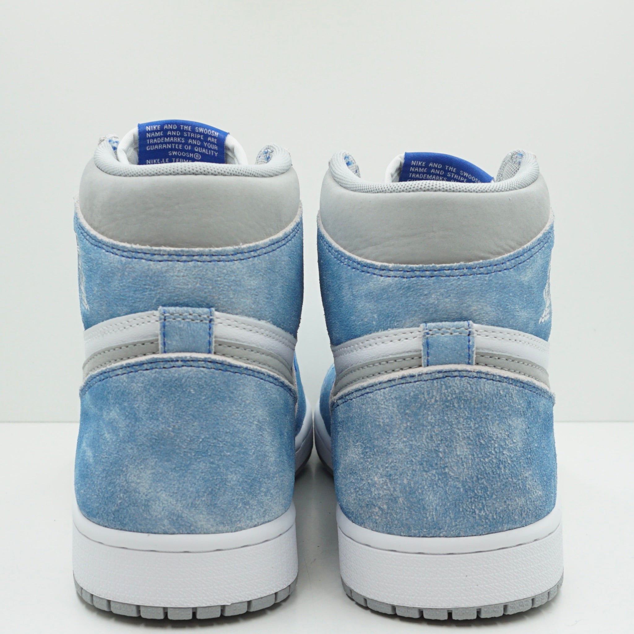 Jordan 1 Retro High Hyper Royal Smoke Grey