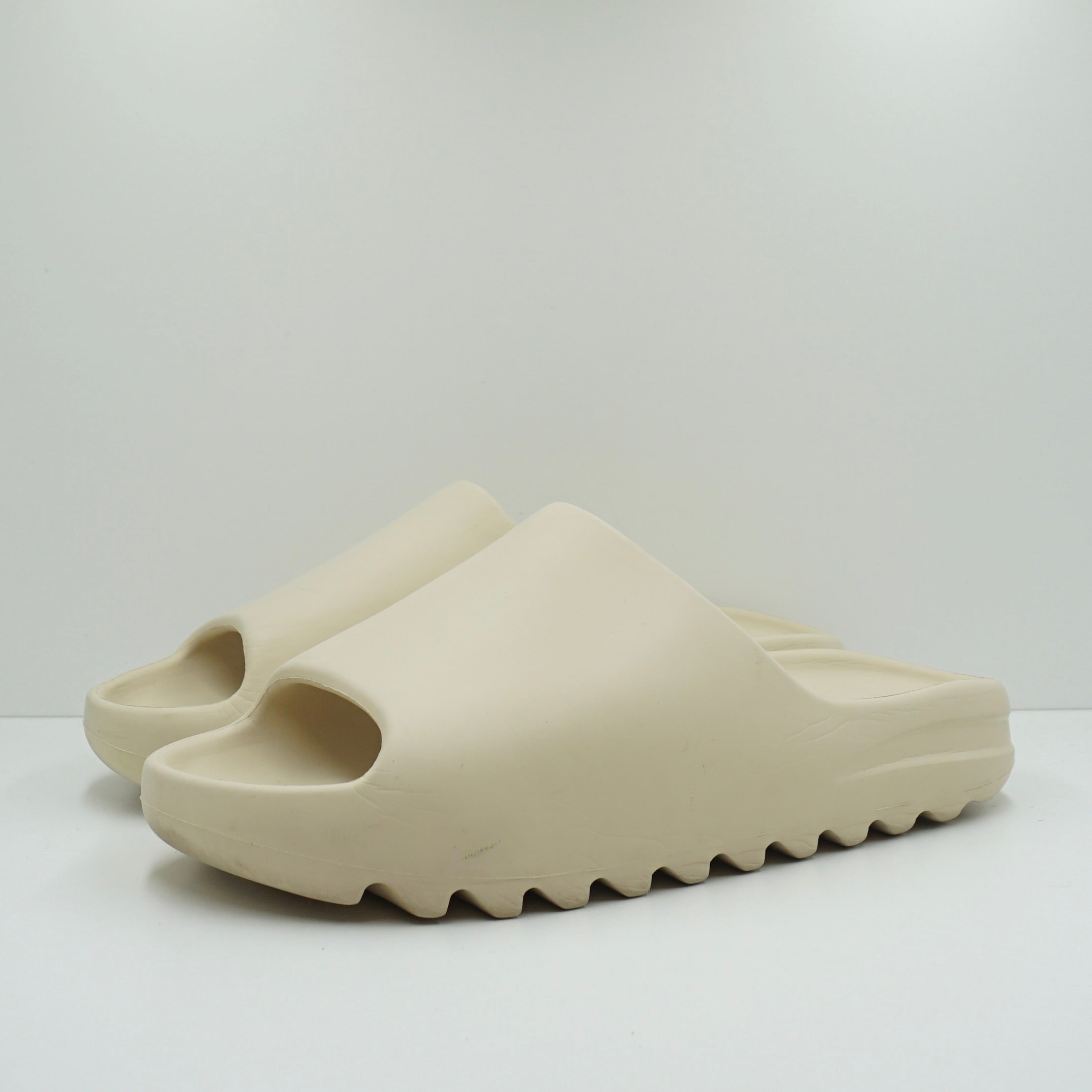 Adidas Yeezy Slide Bone (2019)