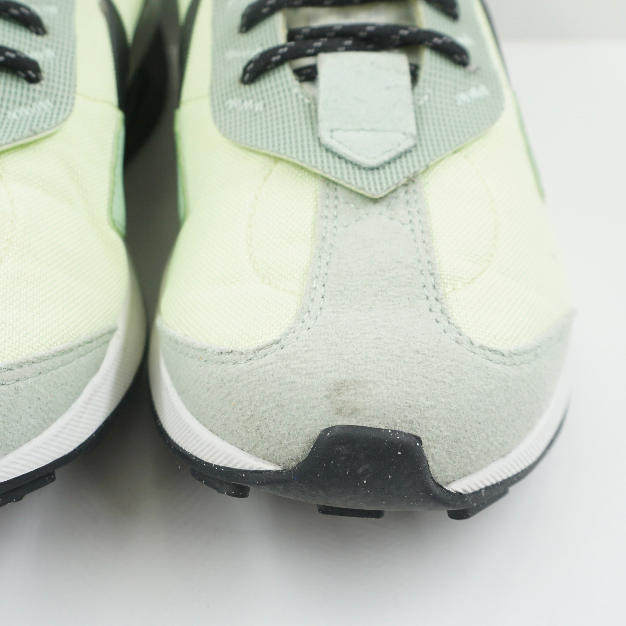 Nike Air Max Pre-Day Light Liquid Lime