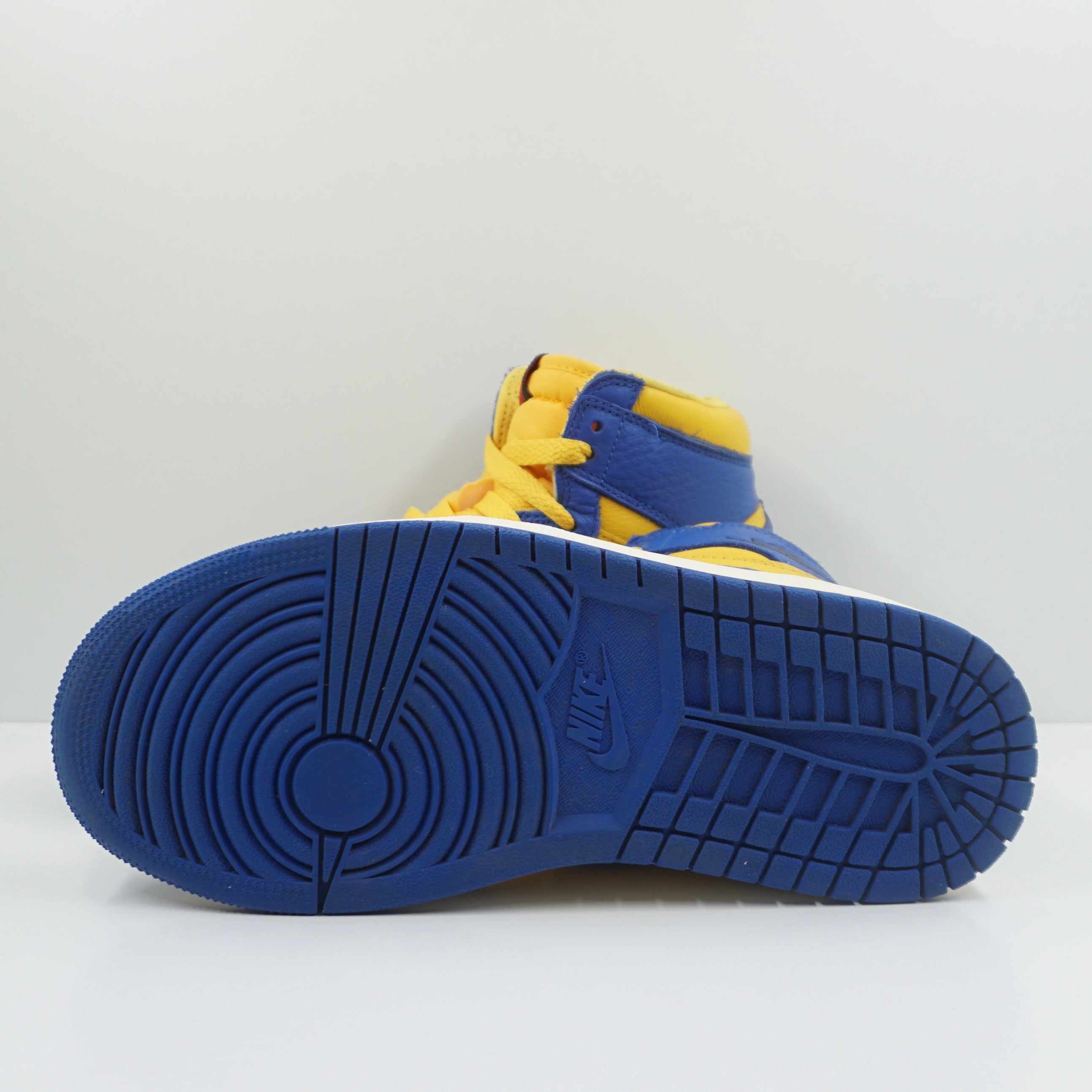 Jordan 1 Retro High OG Reverse Laney (W)