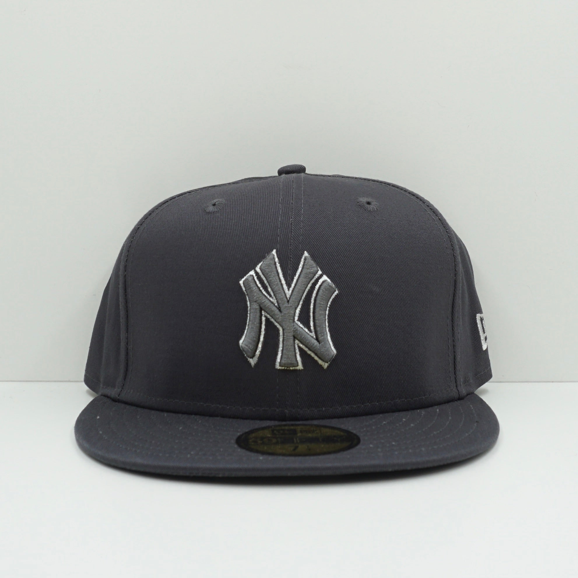 New Era New York Yankees Grey/Silver Fitted Cap