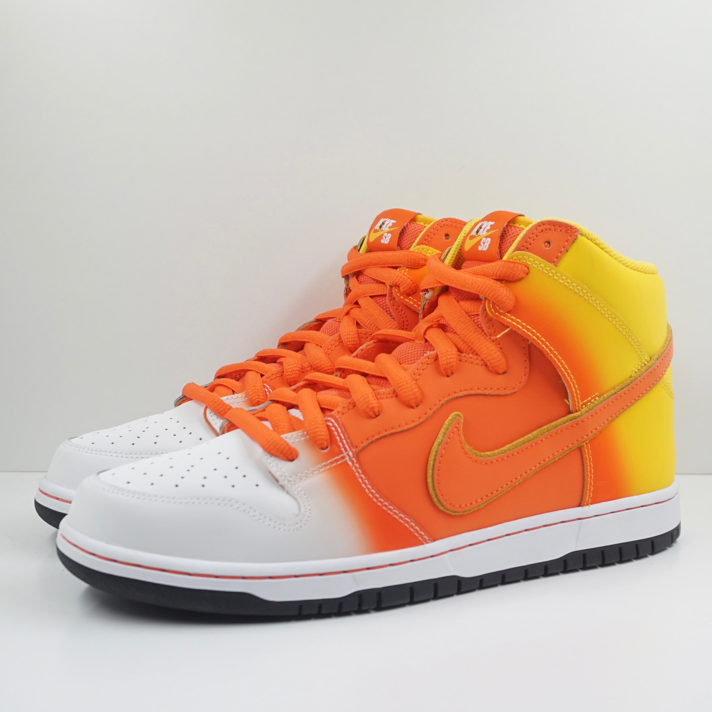 Nike SB Dunk High Sweet Tooth Candy Corn