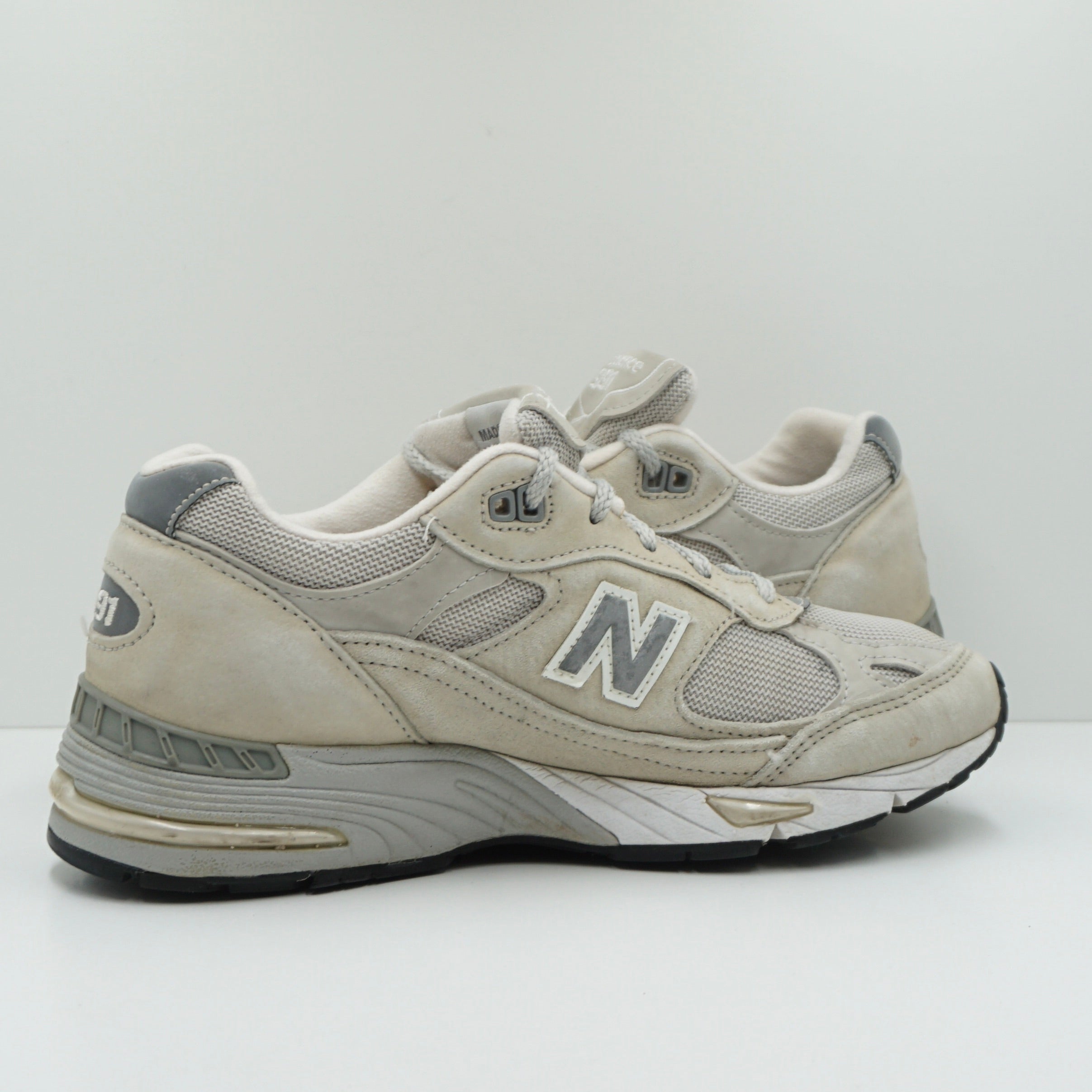 New Balance 991 POW Off White (W)