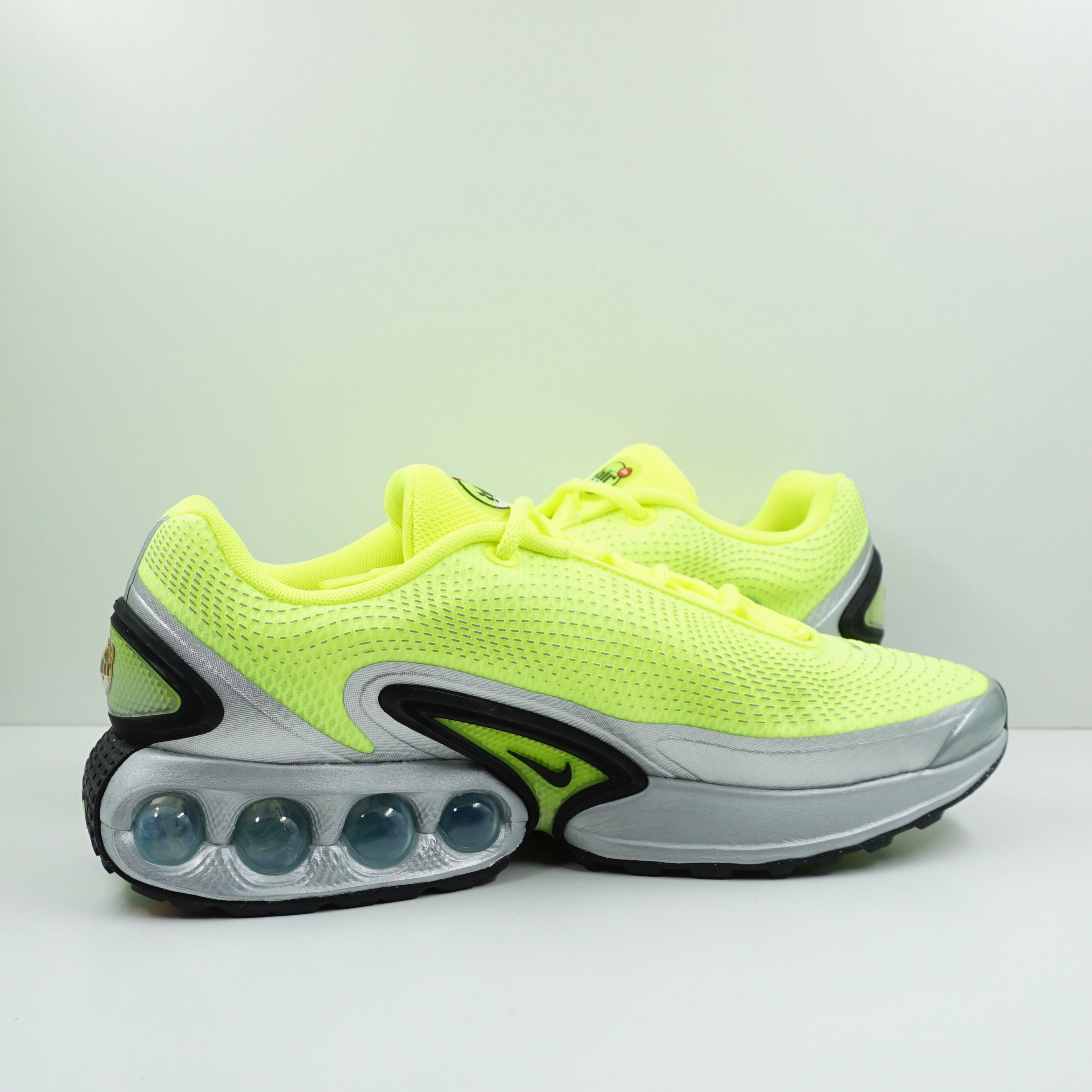 Nike Air Max Dn Volt