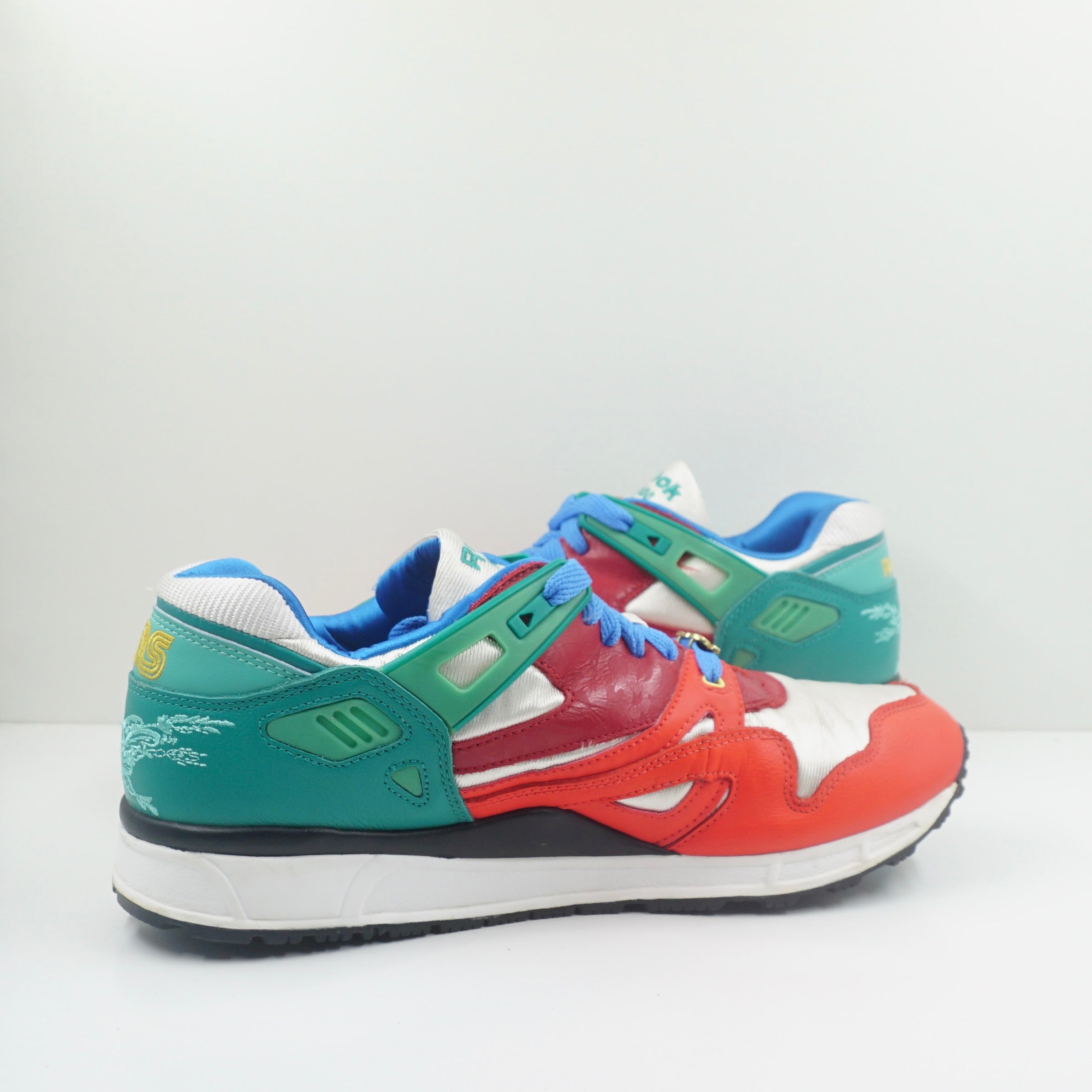 Reebok Sneakersnstuff x ERS 5000 White Red Turquoise