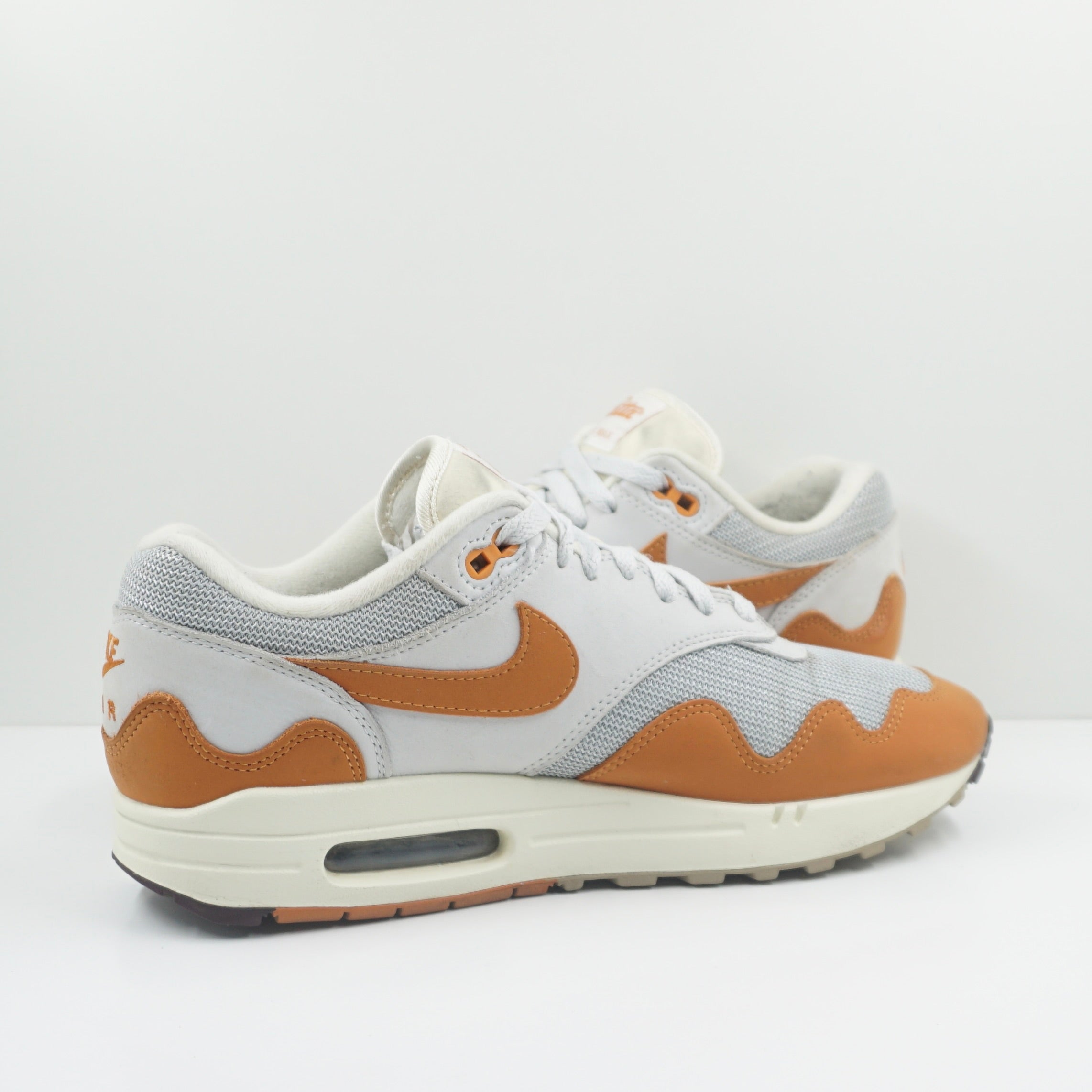 Nike Air Max 1 Patta Waves Monarch (with Bracelet)