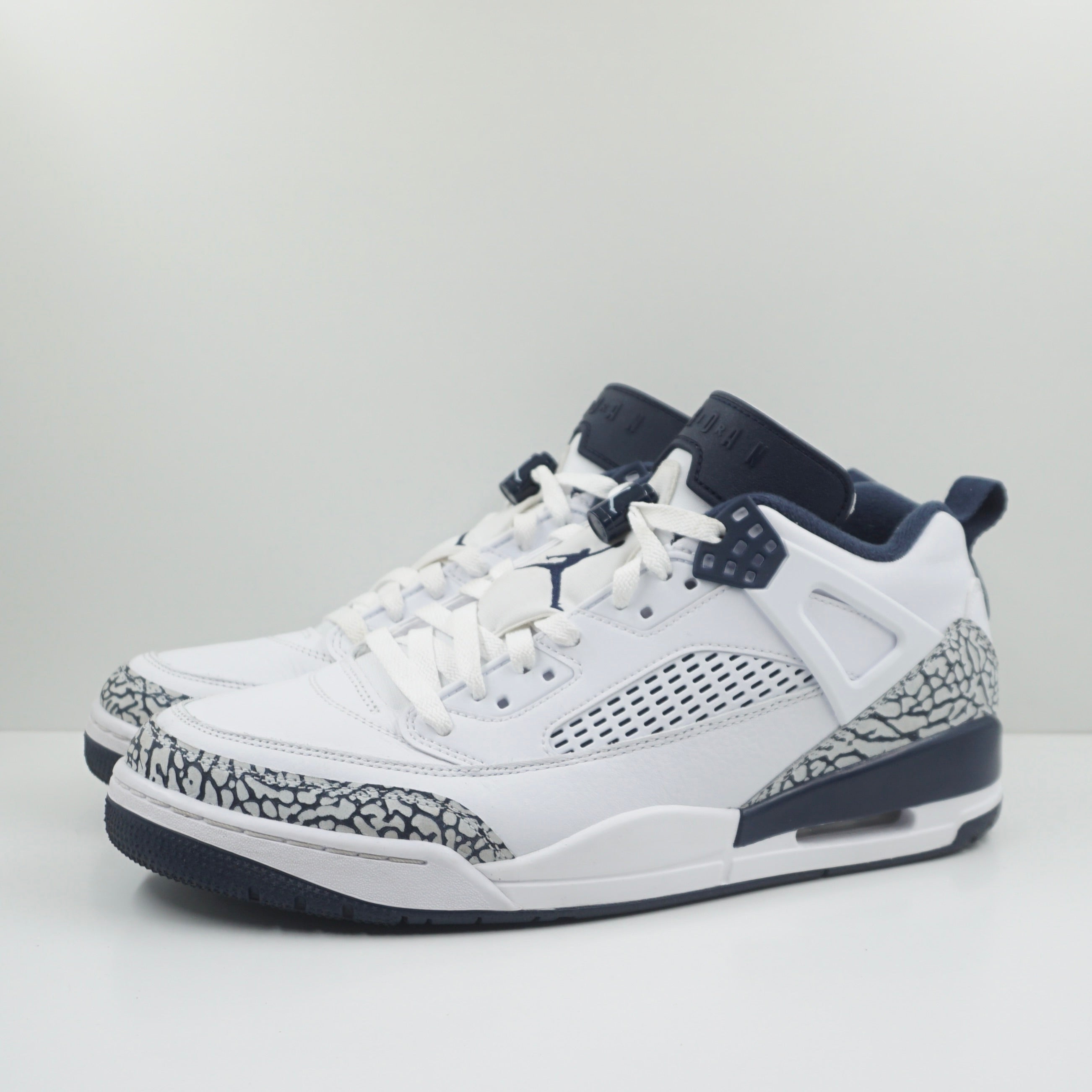 Jordan Spizike Low Obsidian