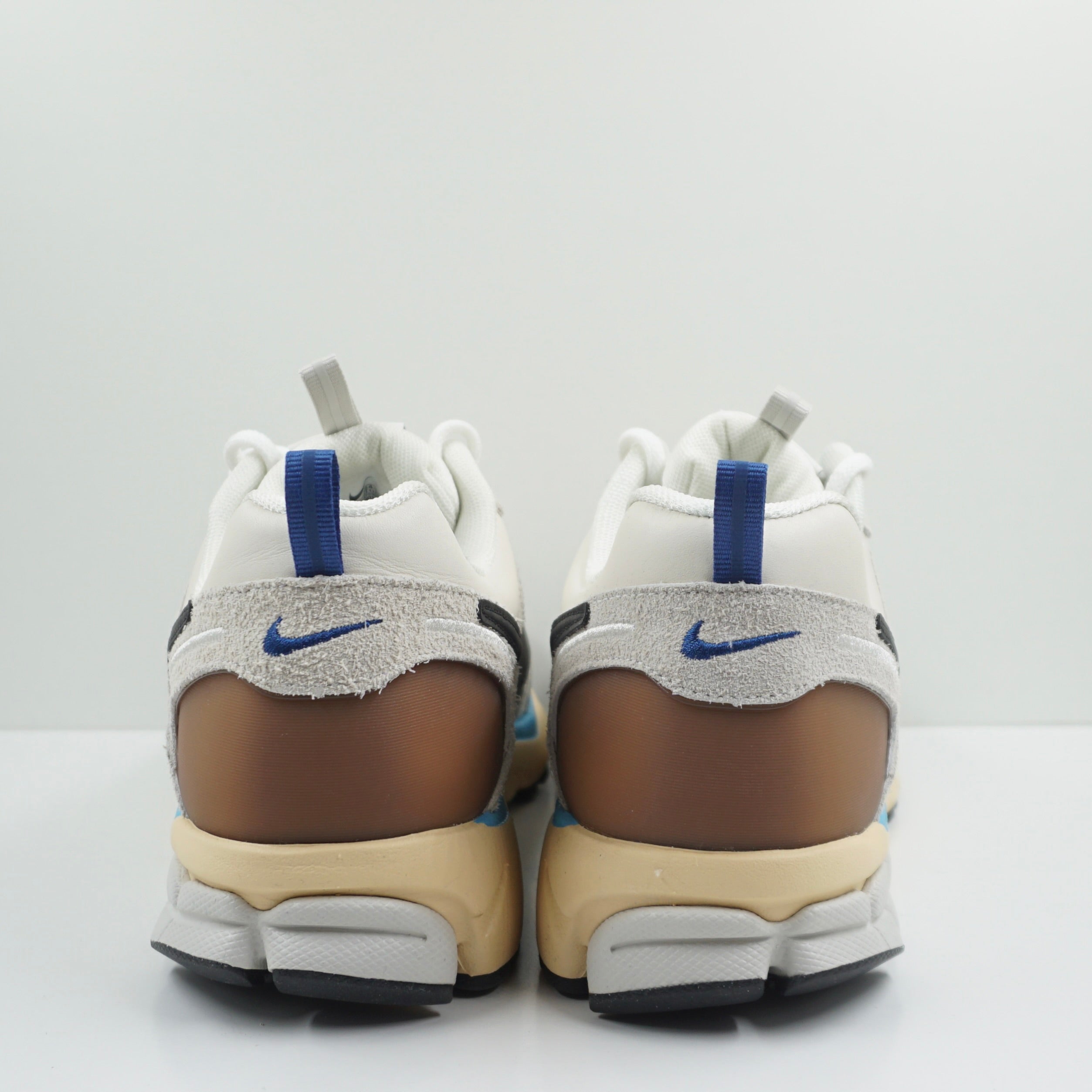 Nike Zoom Vomero 5 Designed by Japan (W)